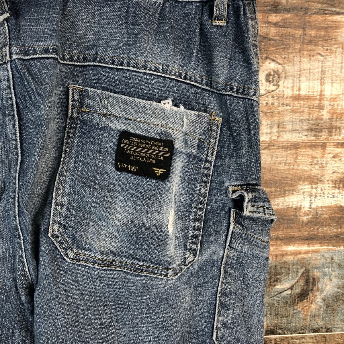 Japanese Brand Japanese Brand Blue Distressed Denim Pants #A2137 Size US 35 - 21 Thumbnail