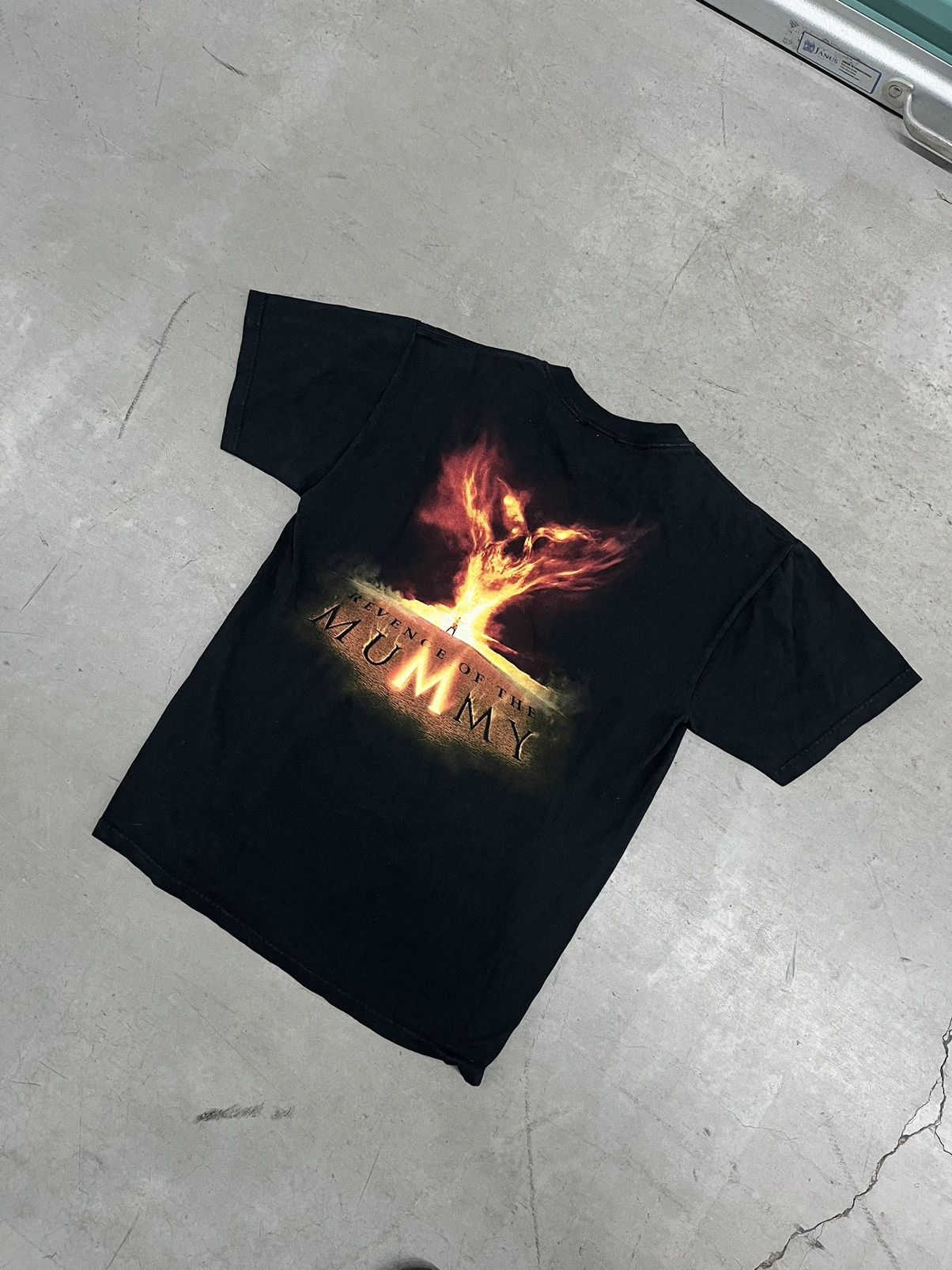 Vintage Vintage Revenge Of The Mummy Tshirt Size US M / EU 48-50 / 2 - 4 Thumbnail