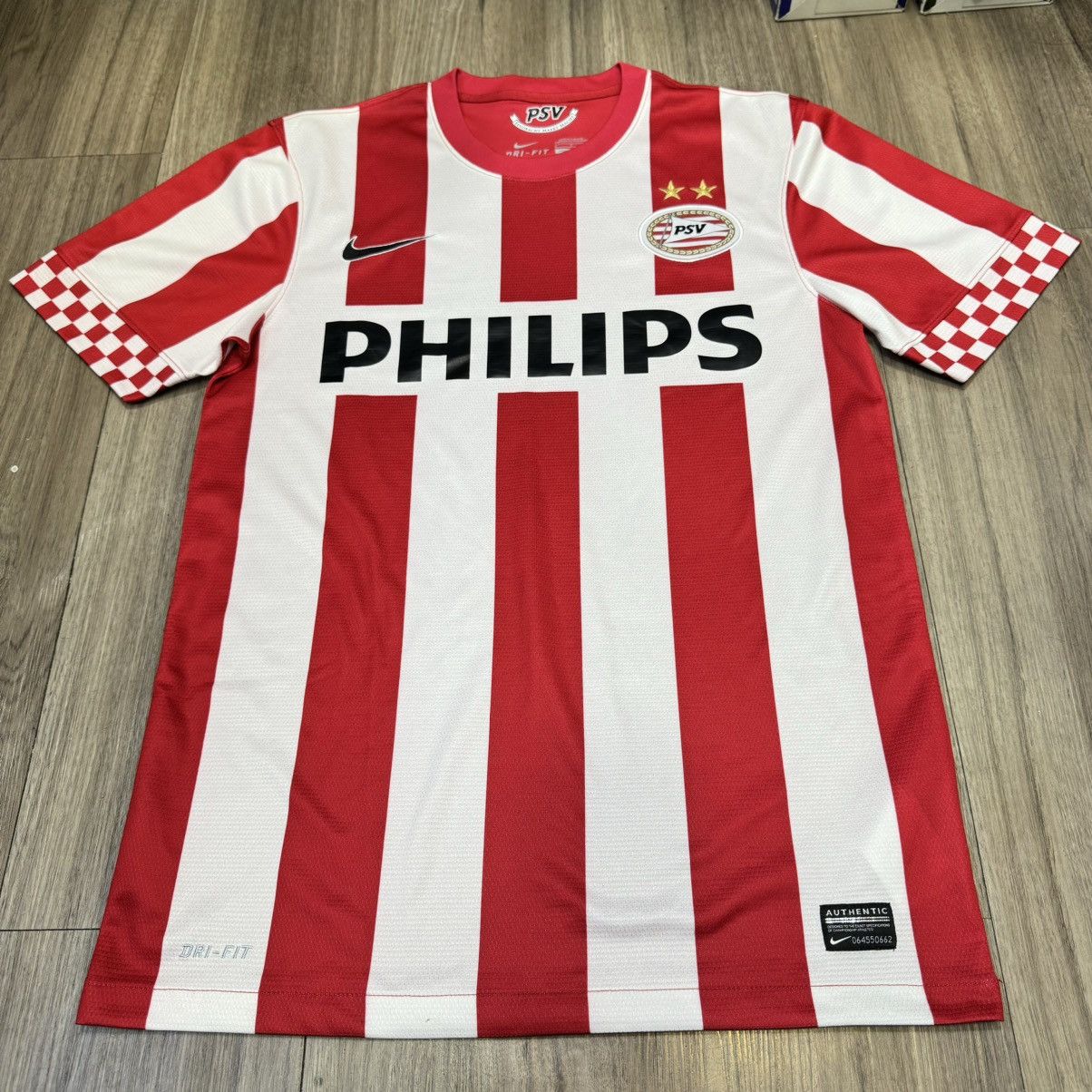 Nike PSV Eindhoven 12/13 home shirt Size US S / EU 44-46 / 1 - 1 Thumbnail
