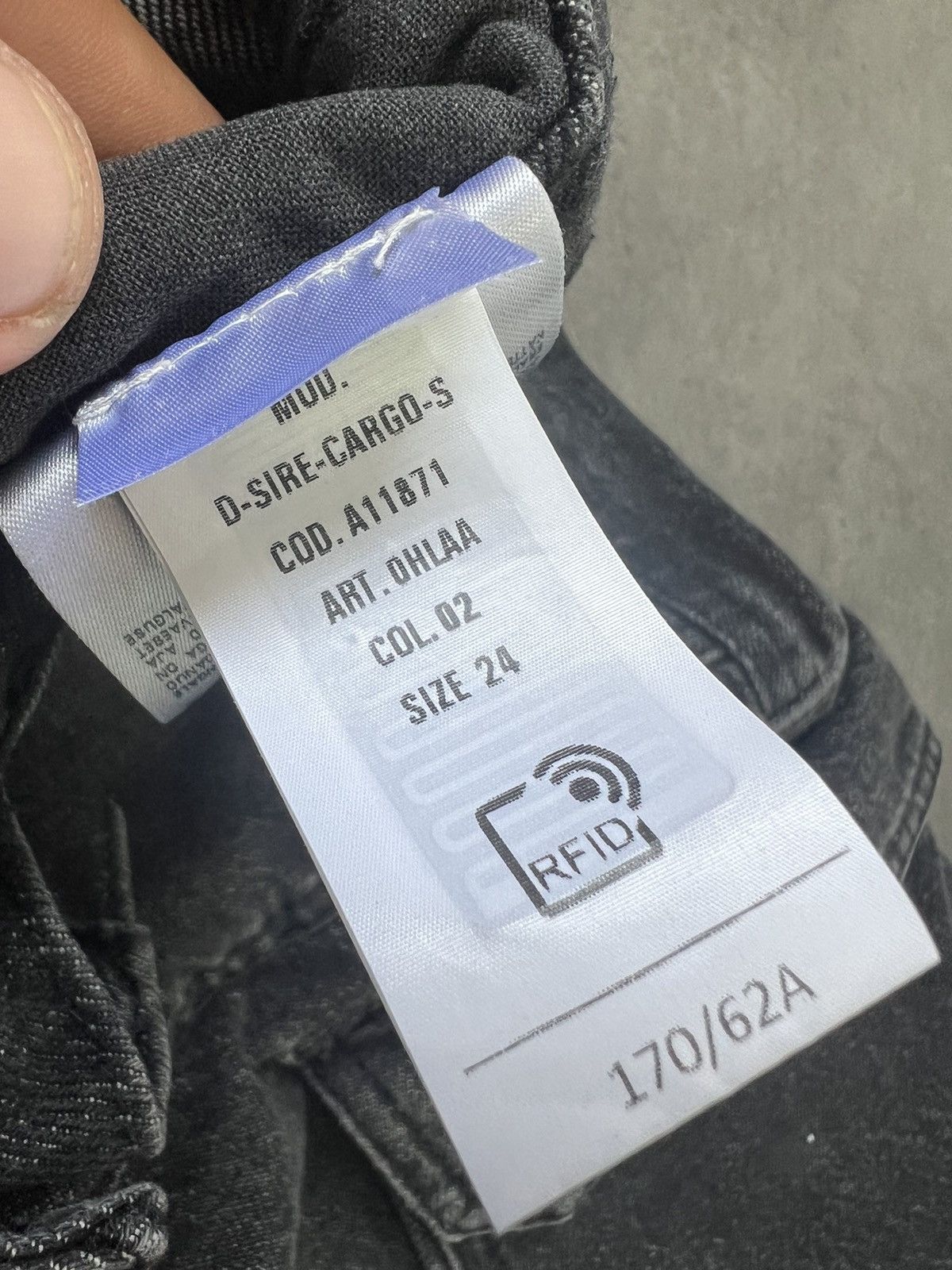 Diesel Baggy cargo DIESEL Y2K jeans in washed grey Size 24" / US 00 / IT 34 - 19 Thumbnail