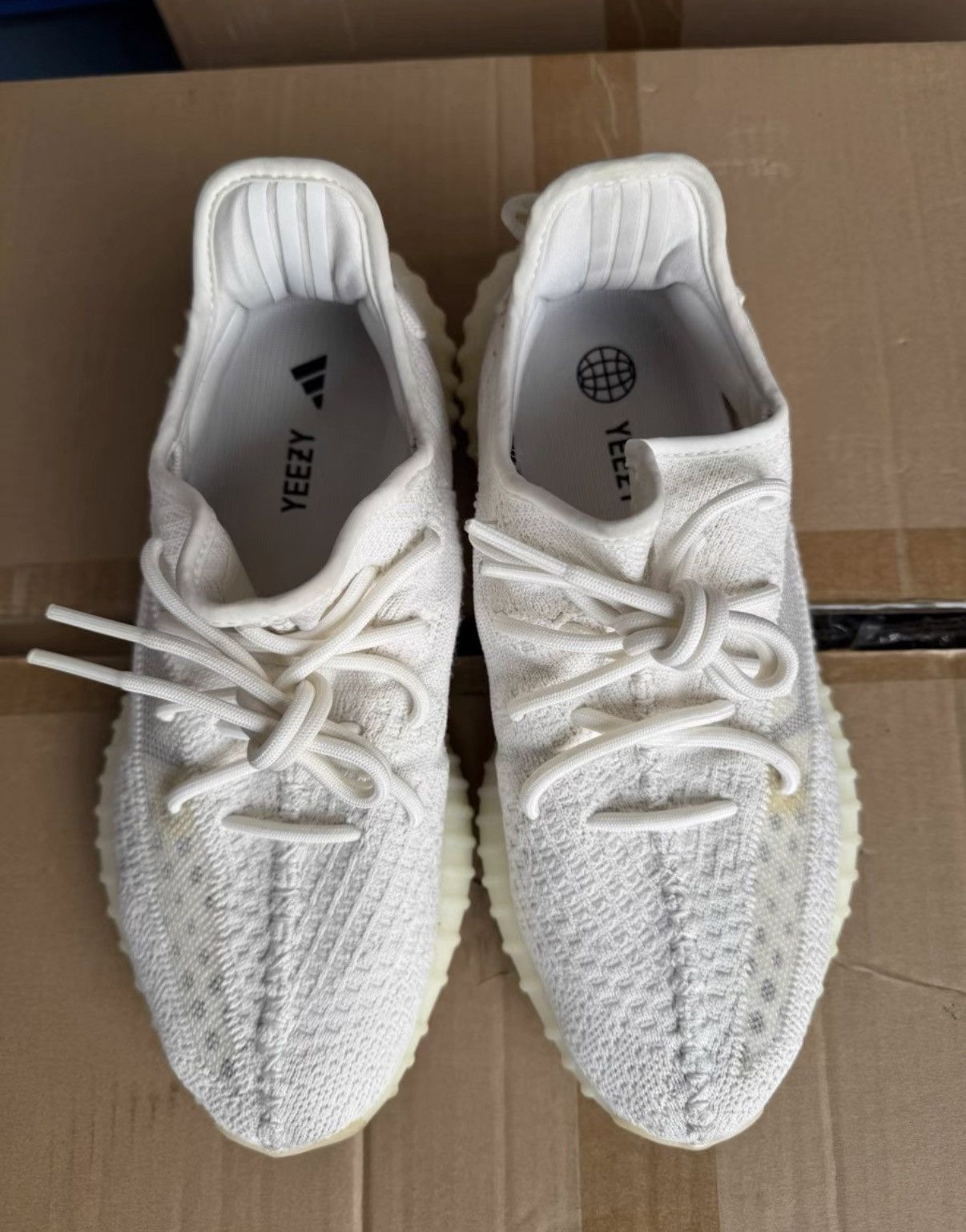 Adidas Adidas Yeezy 350 Bone 2.0 HQ6316 K37 Size US 8 / EU 41 - 5 Thumbnail