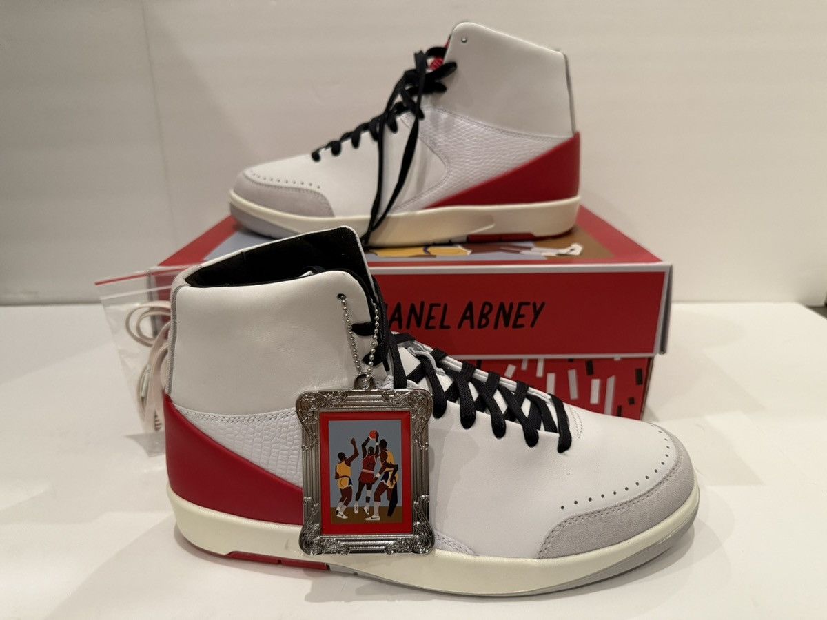 Jordan Brand × Nina Chanel Abney WOMEN’S AIR JORDAN 2 RETRO SE Size US 10.5 / IT 40.5 - 1 Thumbnail