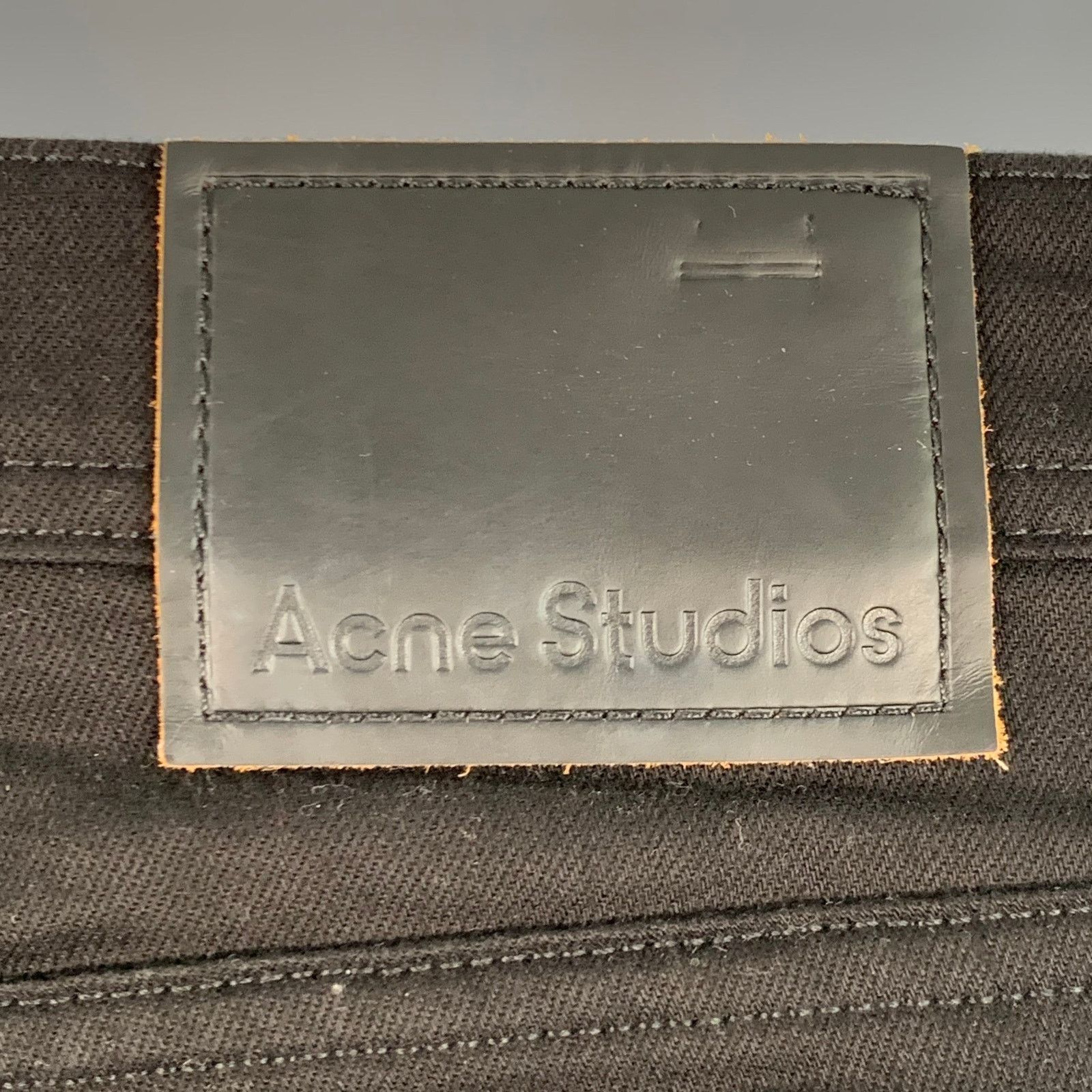 Acne Studios ACNE STUDIOS 35 Black Denim Straight Slim Five Pockets Jeans Size US 35 - 3 Thumbnail