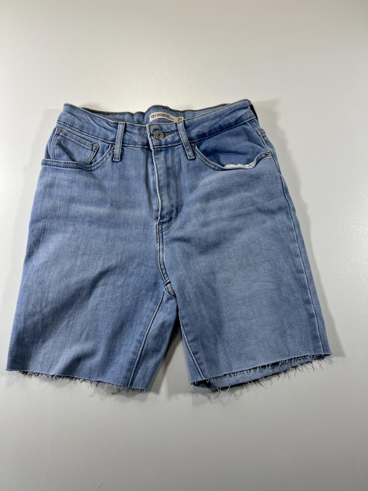 Levi's Levi's 721 Light Blue Denim Cutoff Shorts 27 Size 27" / US 4 / IT 40 - 1 Thumbnail