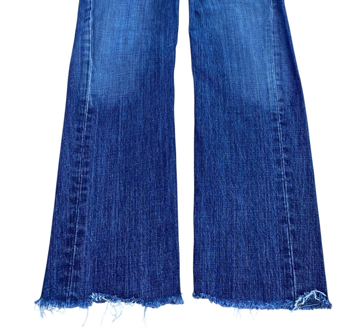 Levi's Levi’s Blue Wash Ripped Whiskered Style Skinny Jeans Size US 30 / EU 46 - 5 Thumbnail