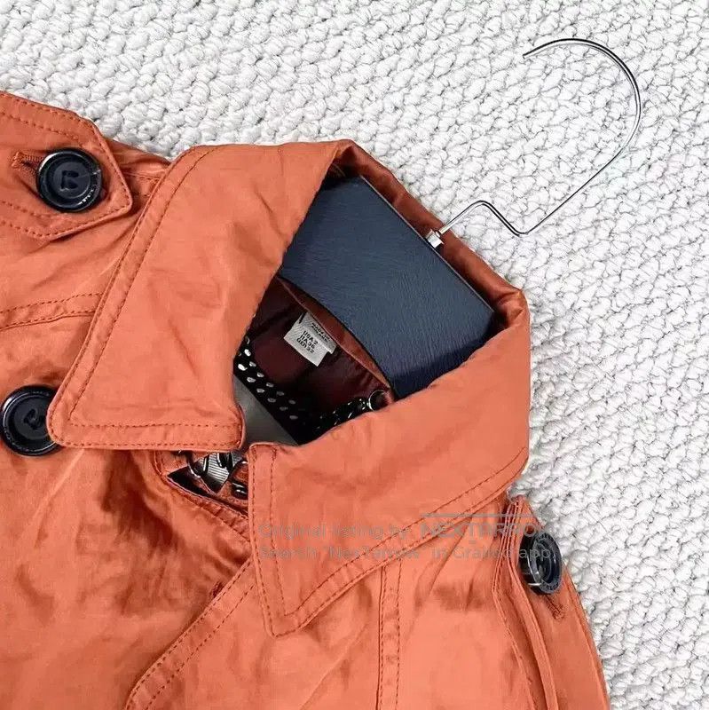 Burberry Burberry Autumn Khaki Long Trench Coat for Women. Size S / US 4 / IT 40 - 3 Thumbnail