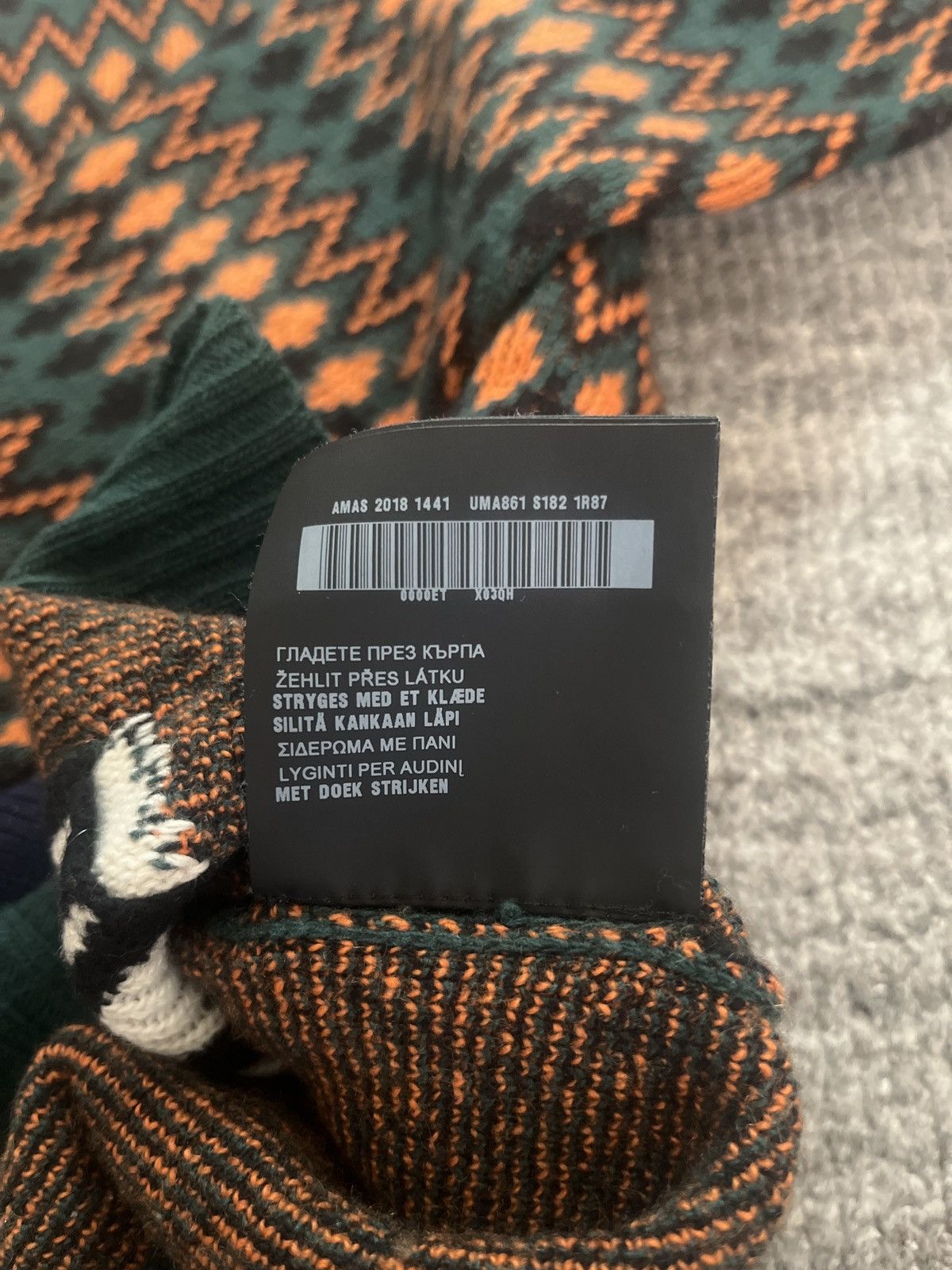 Prada Prada F/W 2018 Chevron Sweater Size US M / EU 48-50 / 2 - 6 Thumbnail