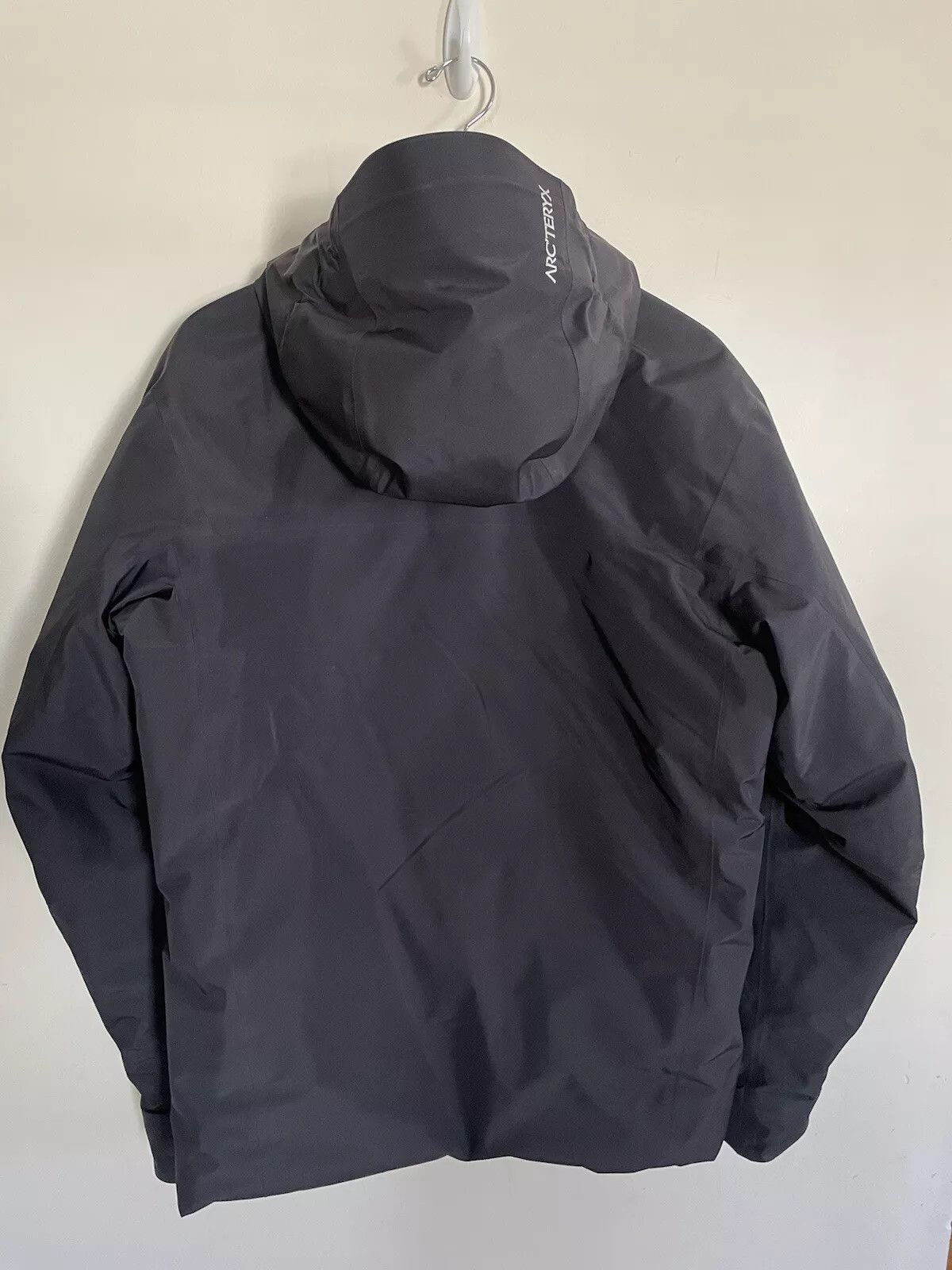 Arc'teryx × Goretex Arcteryx MACAI LT ORCA JACKET MENS Size US M / EU 48-50 / 2 - 4 Thumbnail