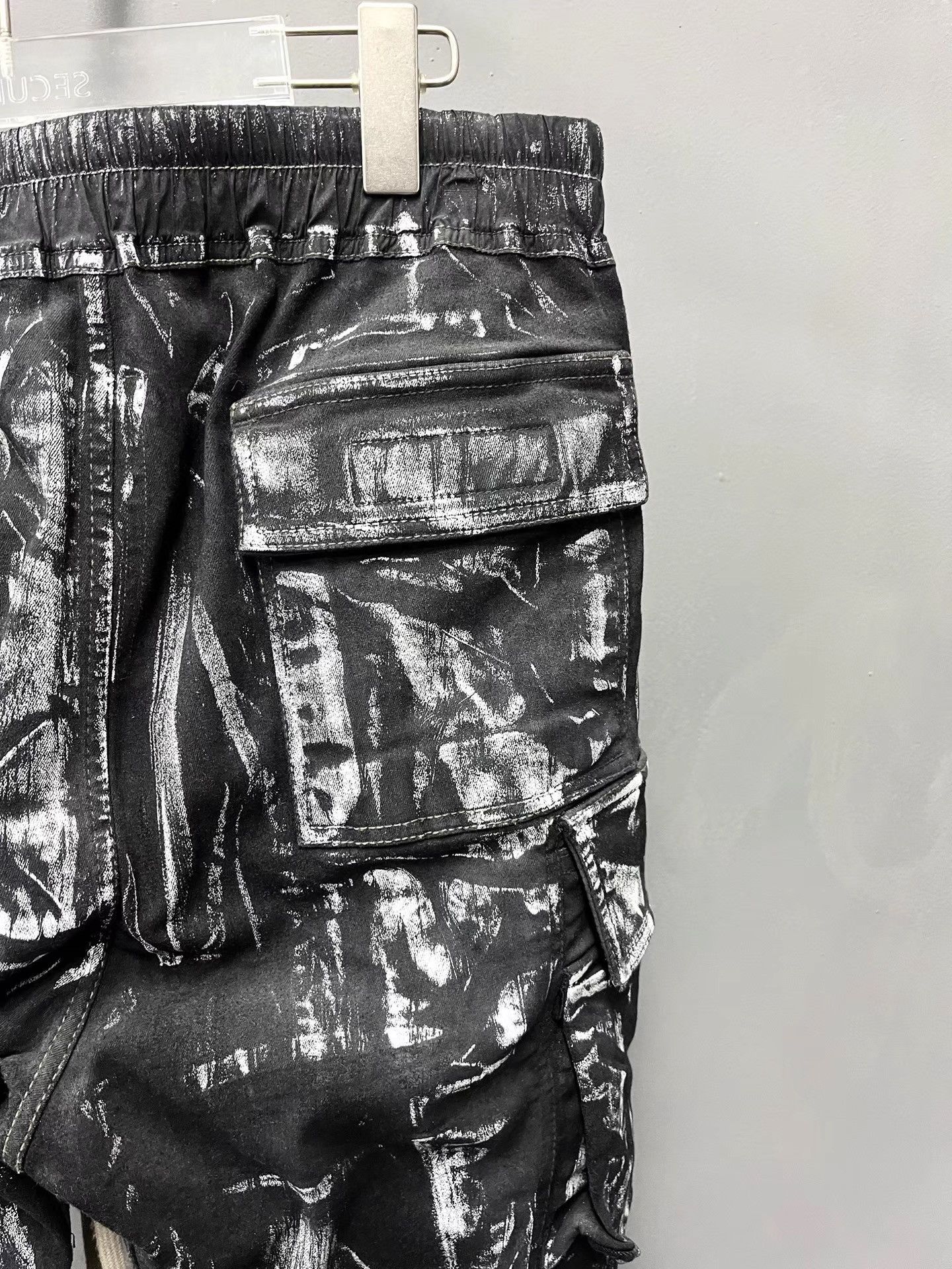 Rick Owens Rick Owens 21FW Painted Cargo Bullet Pants K34 Size US 37 - 6 Thumbnail