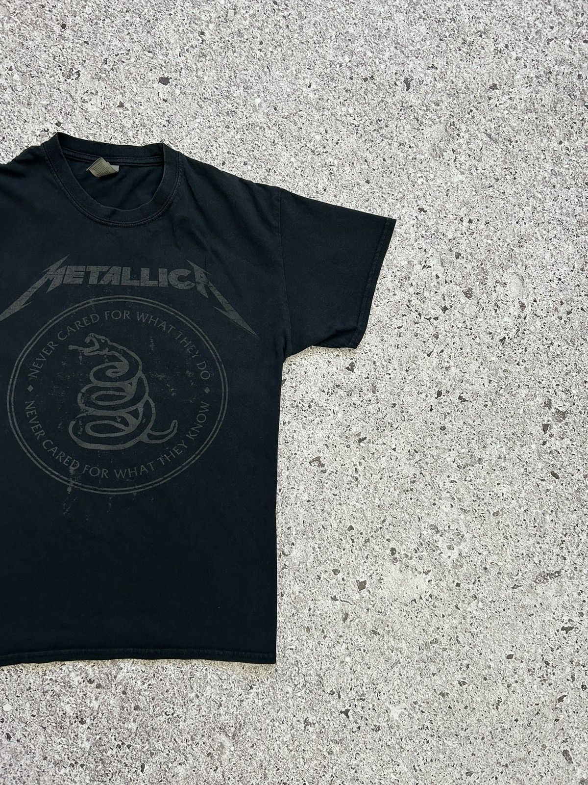 Band Tees × Metallica 2018 Metallica Nothing Else Matters Rock Band 00s T-Shirt Size US M / EU 48-50 / 2 - 4 Thumbnail