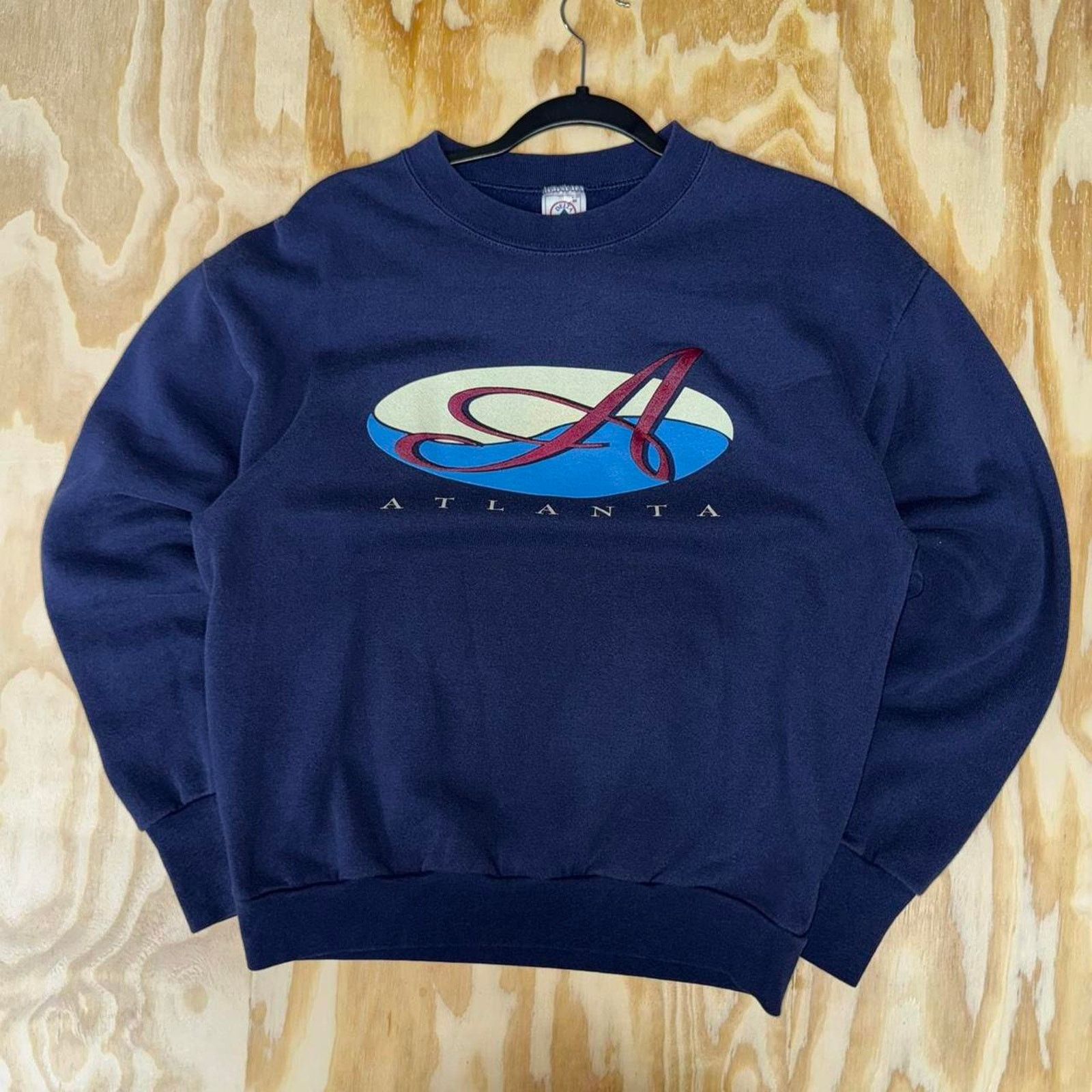 Vintage Vintage 1990s atlanta tourist the A logo crewneck sweatshirt Size US M / EU 48-50 / 2 - 1 Thumbnail