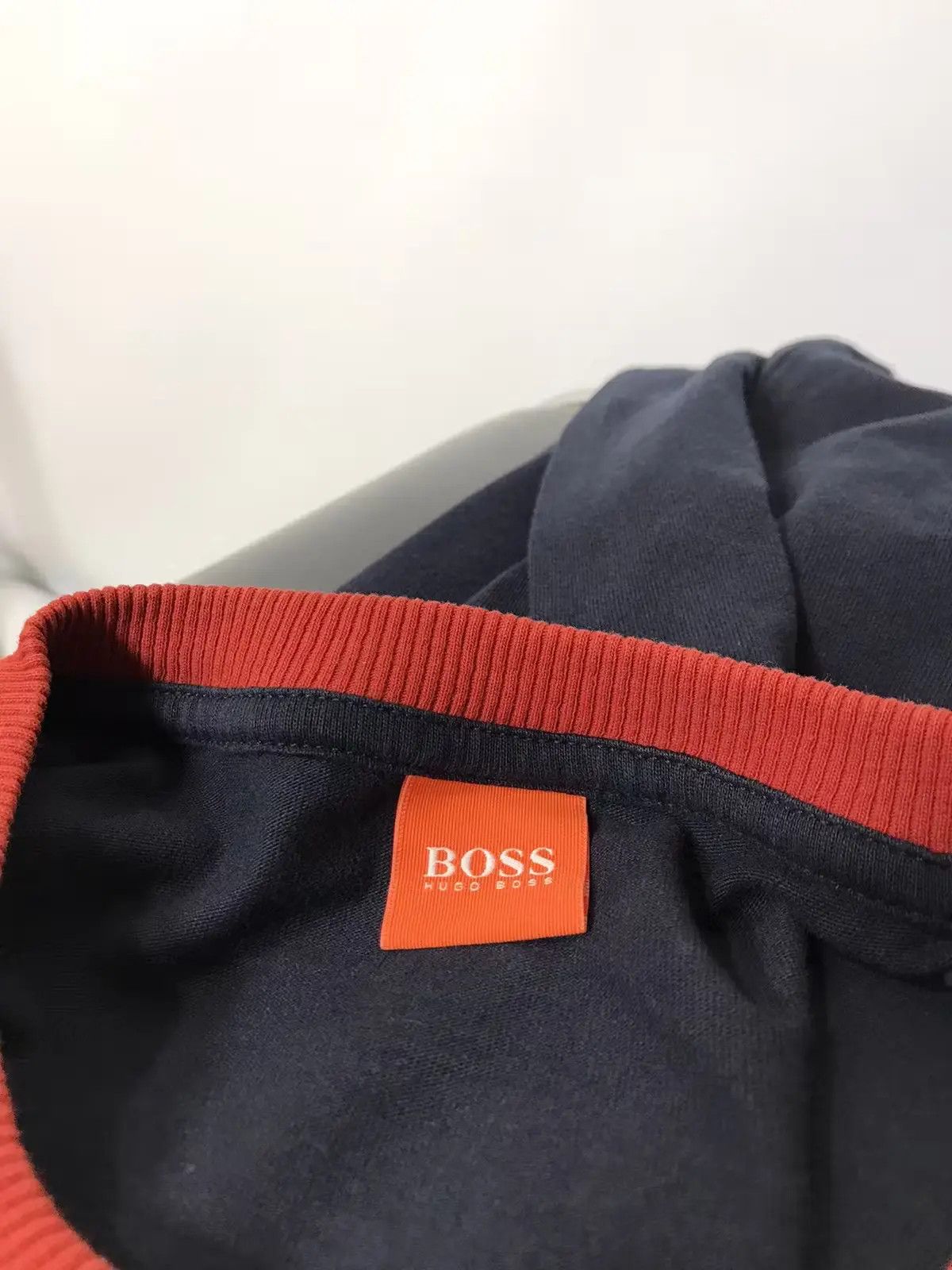 Hugo Boss Hugo Boss luxury sweatshirt Size US L / EU 52-54 / 3 - 3 Thumbnail
