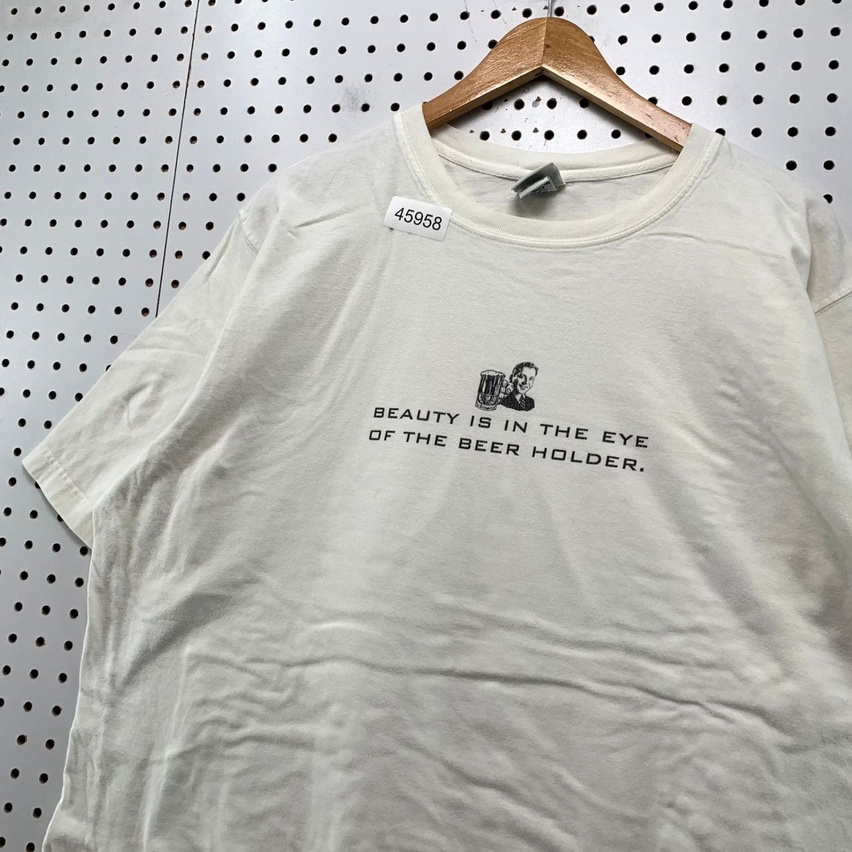 Vintage Vintage Field Gear Beer Shirt Mens XL White T-Shirt Funny 1990s Beer Holder Size US XL / EU 56 / 4 - 6 Thumbnail