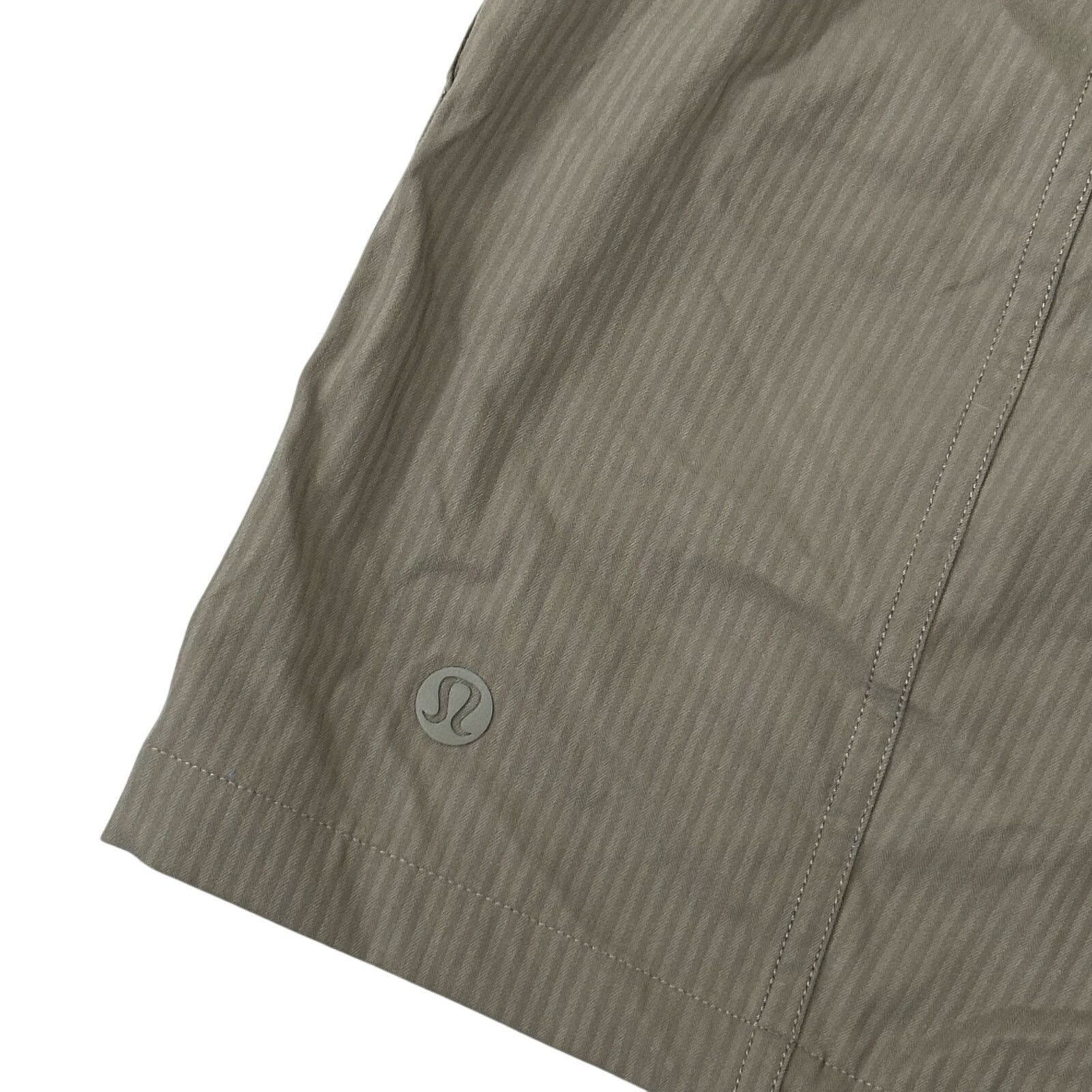 Lululemon Lululemon Dance Studio High-Rise Shorts 3.5" Size 4 Size 27" / US 4 / IT 40 - 7 Thumbnail