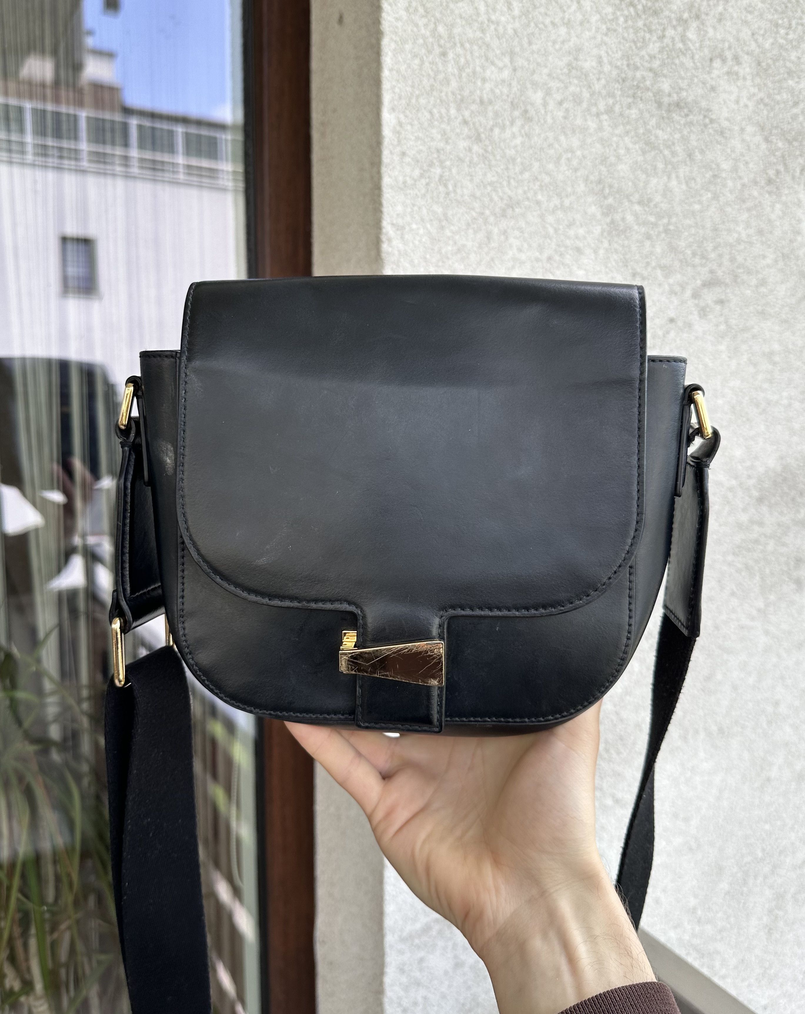 Hugo Boss Hugo Boss leather bag elegant casual Size ONE SIZE - 17 Thumbnail
