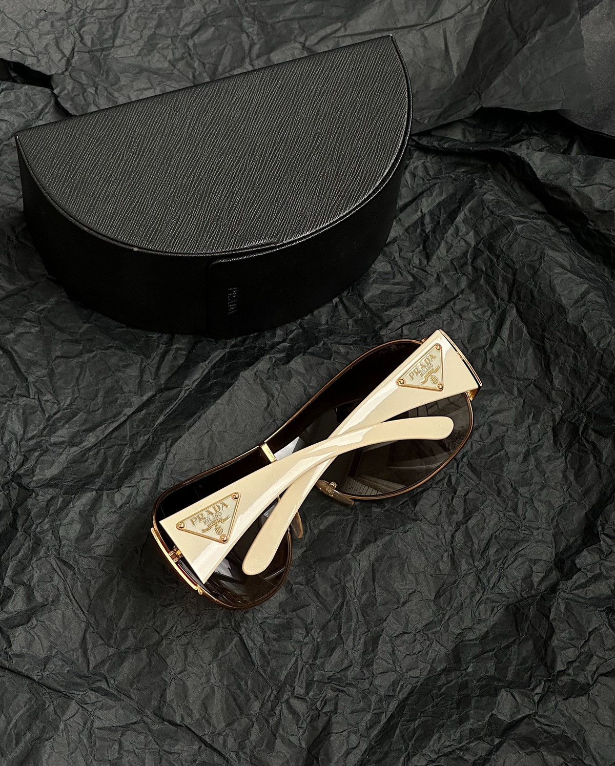 PRADA SS2009 Logo Mask Sunglasses Vintage runway miu miu y2k