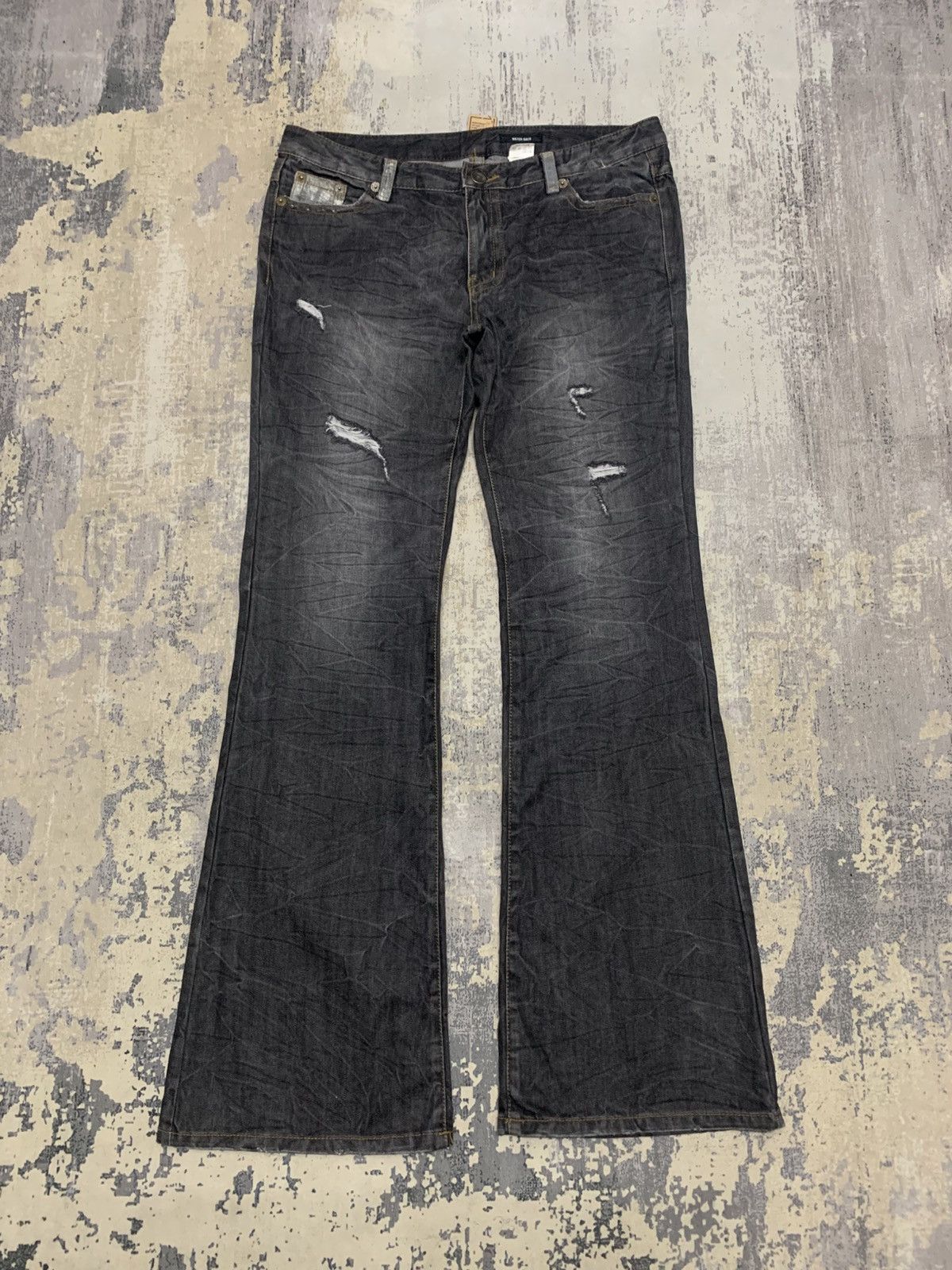 If Six Was Nine If Six Was Nine Flared Jeans Water Back Distressed Denim Size US 36 / EU 52 - 1 Thumbnail