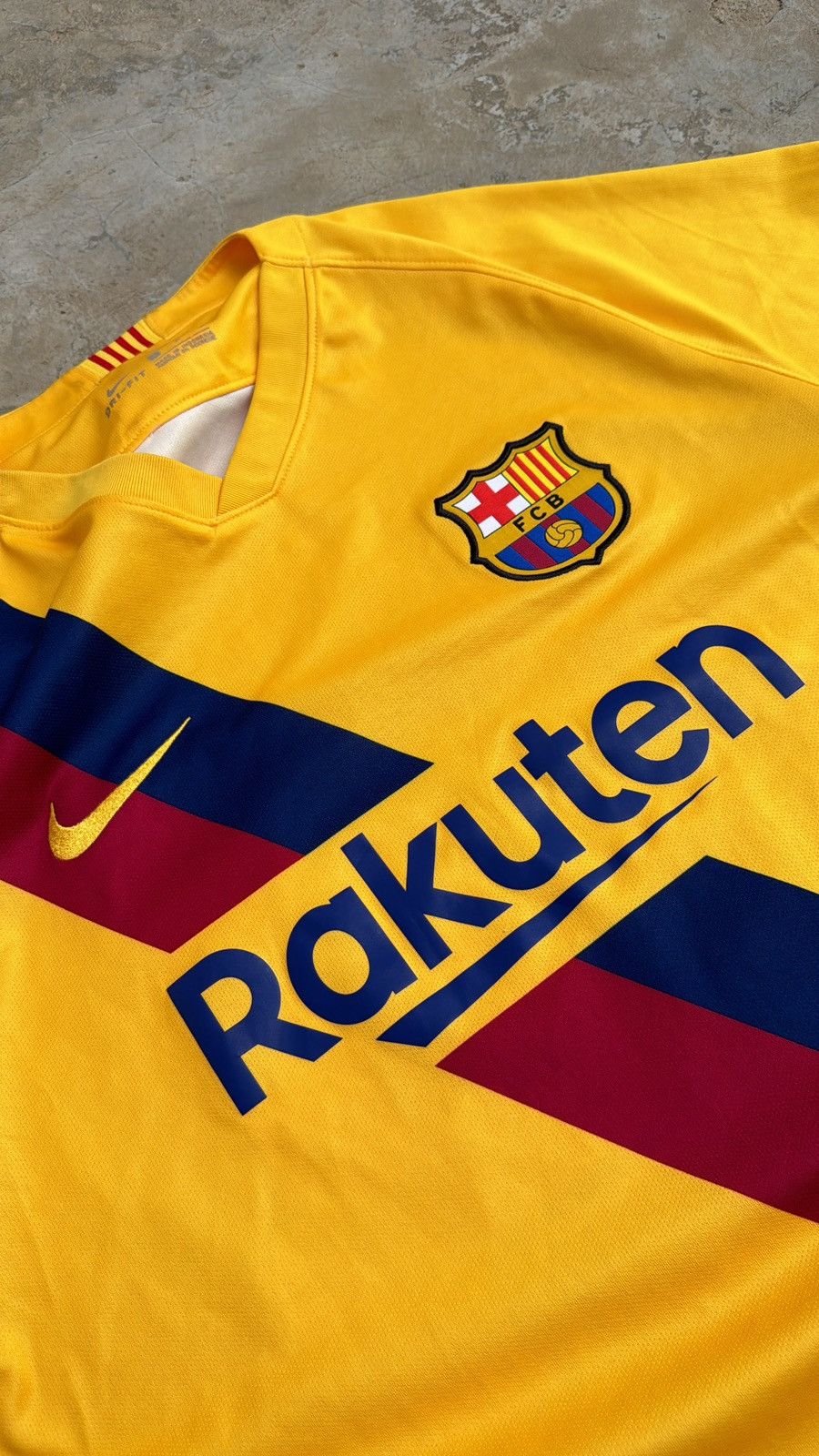 Nike Nike Barcelona 2019-20 Home jersey Coutinho #14 rare kit Size US M / EU 48-50 / 2 - 6 Thumbnail