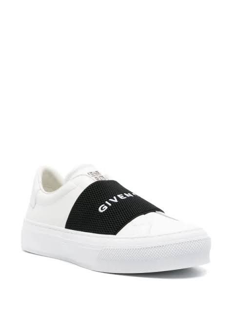 Givenchy Givenchy city sport sneaker Size US 10 / EU 43 - 1 Thumbnail