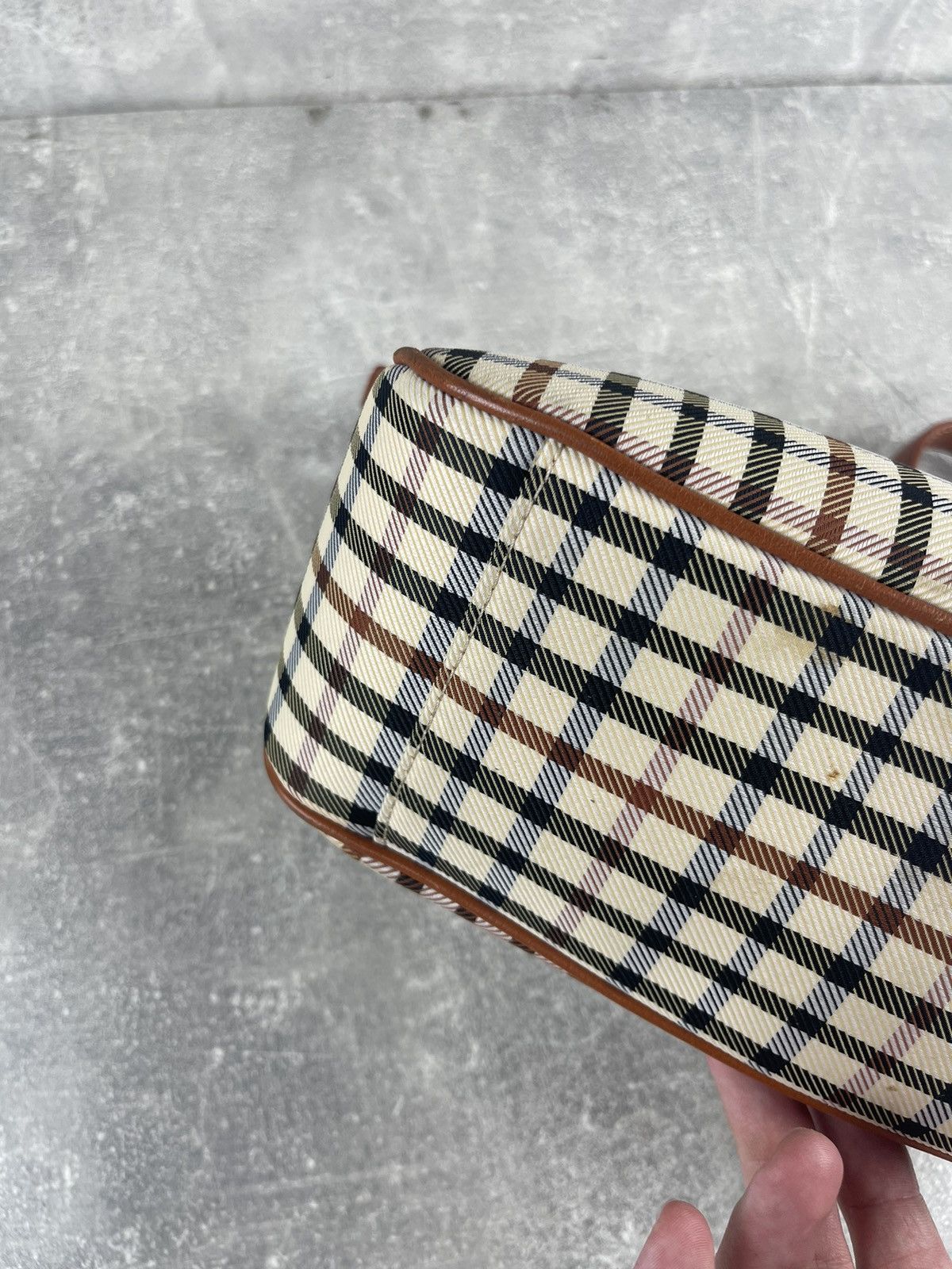 DAKS × Vintage Daks London Brown Leather Shoulder Future Tote Bag Size ONE SIZE - 18 Thumbnail