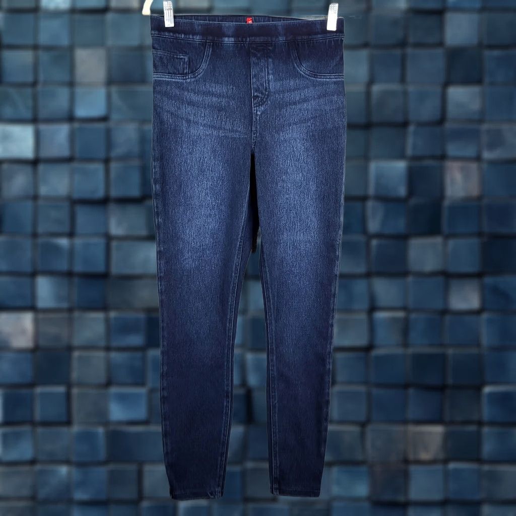 Spanx Spanx Jeans Ankle Pull-on Blue Women’s Size M Regular Pockets Denim Cotton Polyester elastane 90s? No not. Size 32" / US 10 / IT 46 - 1 Thumbnail