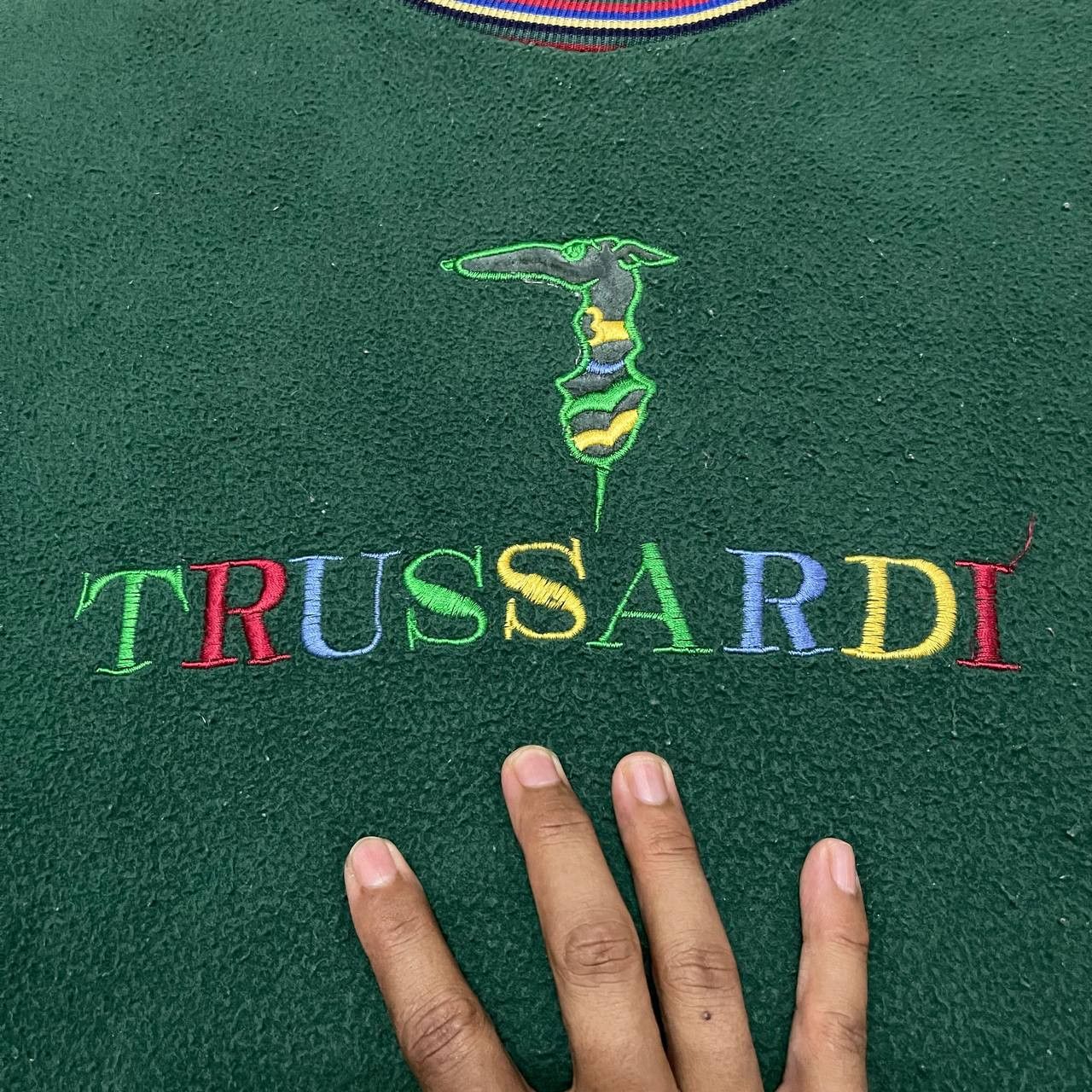 Trussardi Vintage Trussardi Embroidery Multi Colour Sweatshirt Size US L / EU 52-54 / 3 - 3 Thumbnail