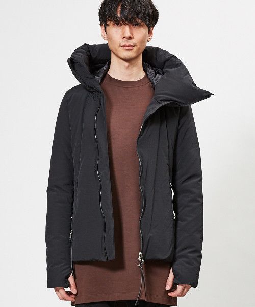 The Viridi-anne AW16 Down Vest JP 3 Fits US M Co/Ny Size US M / EU 48-50 / 2 - 12 Thumbnail