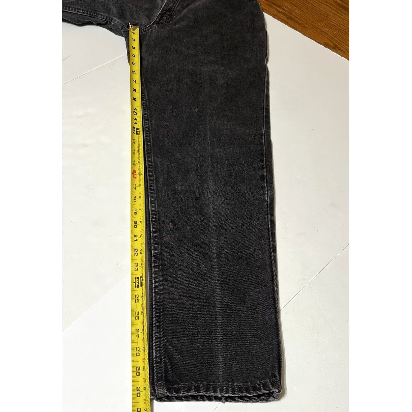 Levi's VINTAGE Levi's 550 Jeans Women 8 Black Relaxed Tapered 27x30.5 5-Pocket Denim 90s Mens Girls Womens Size 30" / US 8 / IT 44 - 5 Thumbnail