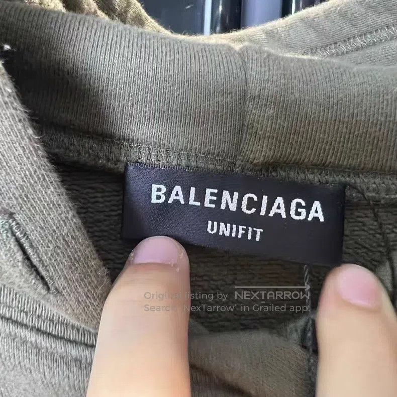 Balenciaga Balenciaga Olive green hooded sweater with shielding line Size US L / EU 52-54 / 3 - 3 Thumbnail