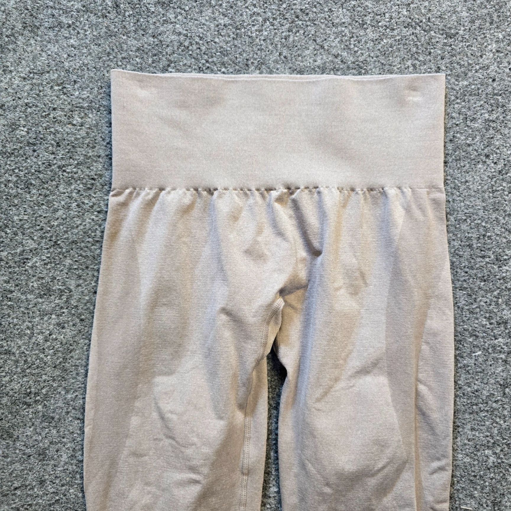 Vintage NVGTN Leggings Womens Small Gray Navigation Seamless 7/8 Cropped Workout Athletic 25 in Inseam Skinny Compression Gym & Training Size 28" / US 6 / IT 42 - 2 Thumbnail