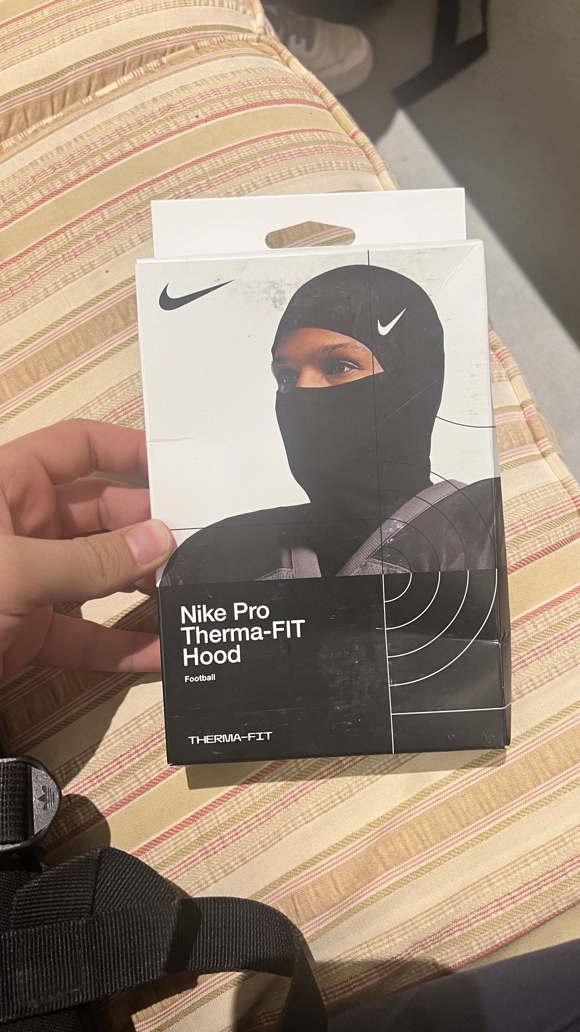 mens nike body warmer with hood