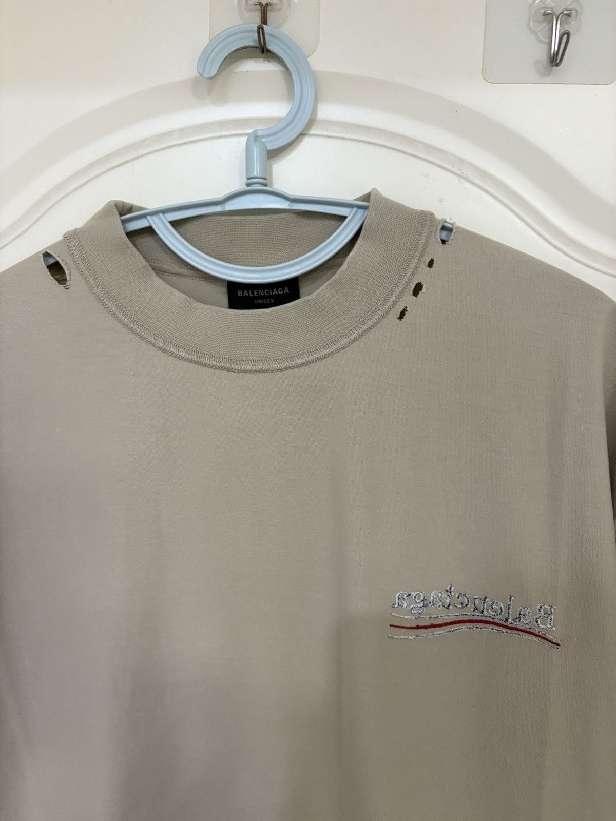 Balenciaga Inside Out Distressed Reversed Potienlical Logo T-shirt Size US M / EU 48-50 / 2 - 3 Thumbnail