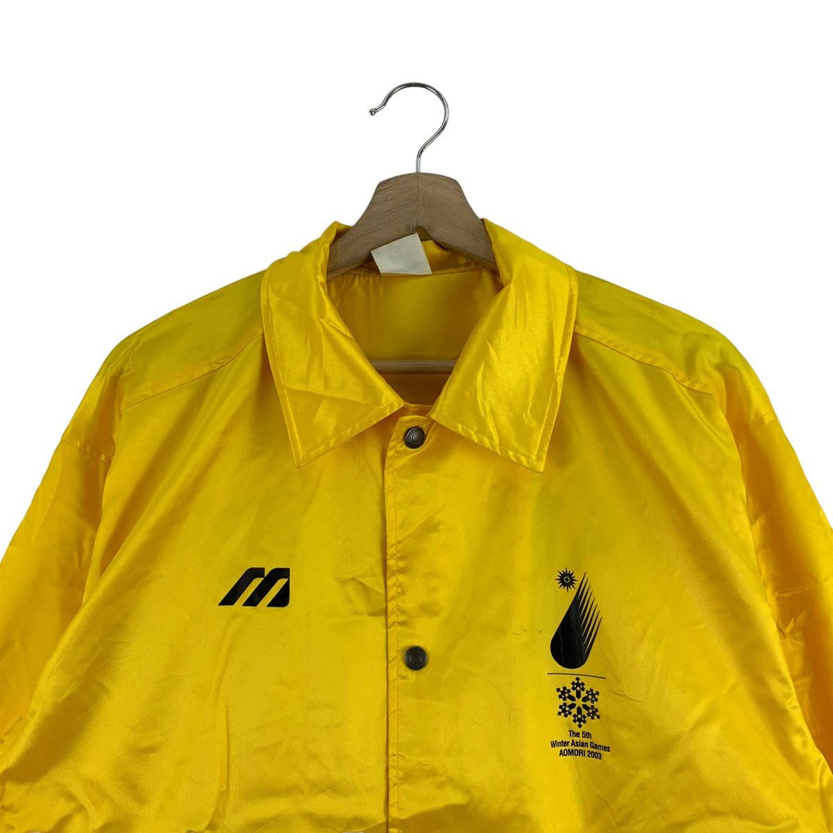 Japanese Brand AWAGOC MIZUNO Japanese Brand Print Yellow Windbreaker Coach Size US L / EU 52-54 / 3 - 4 Thumbnail