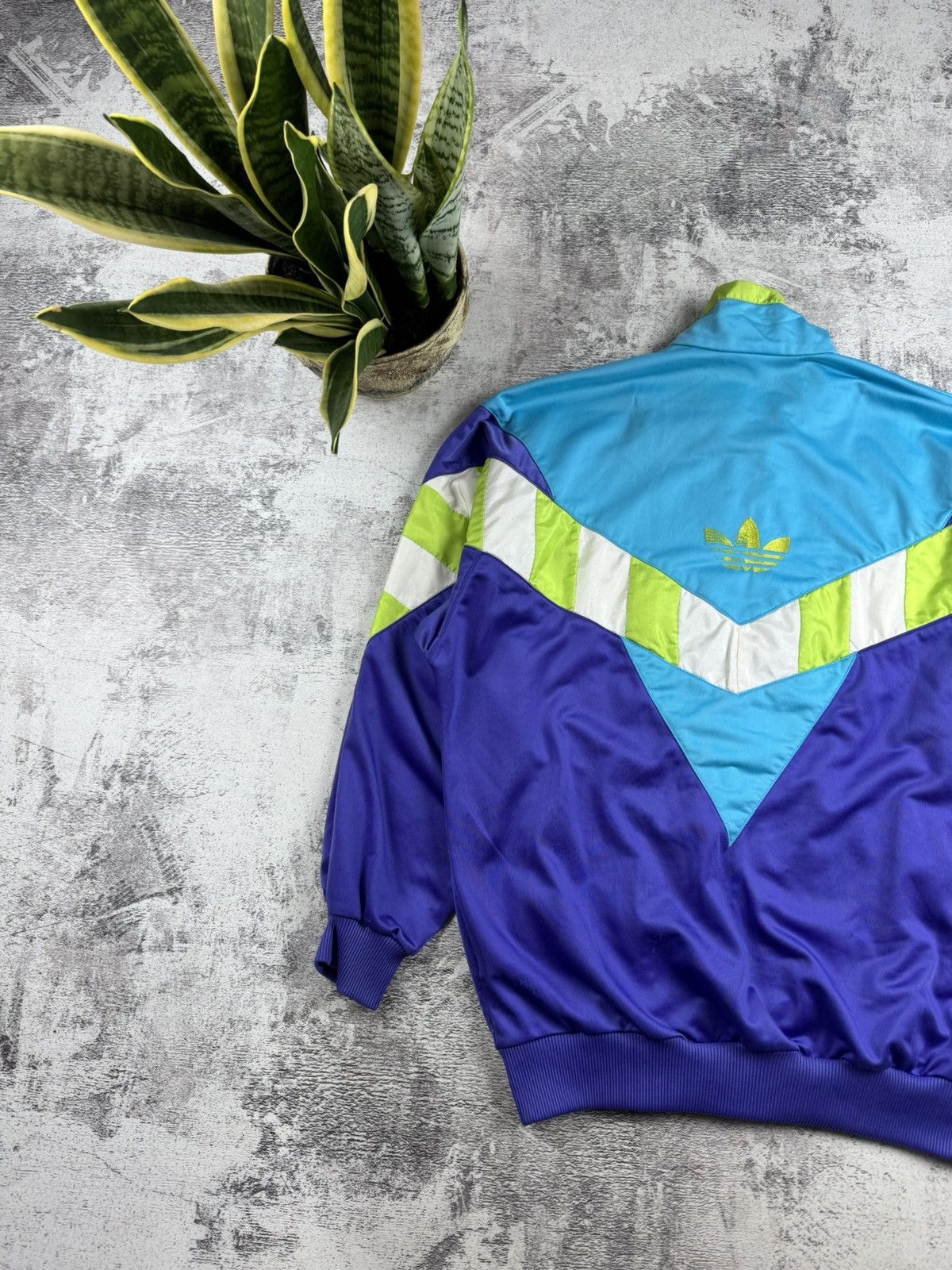 Adidas Adidas Men’s Vintage M Y2K Retro Blue Logo Track Activewear Zip Light Jacket Size US M / EU 48-50 / 2 - 14 Thumbnail