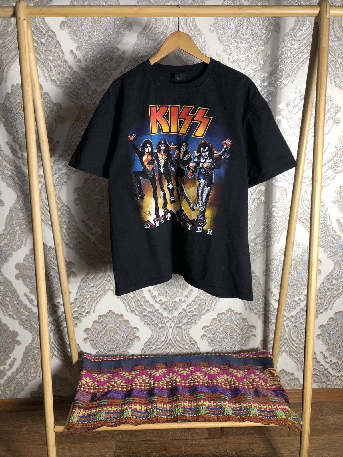 Band Tees VERY RARE KISS DOUBLE PRINTED ROCK T-SHIRT WORLD TOUR 90s Size US XL / EU 56 / 4 - 1 Thumbnail
