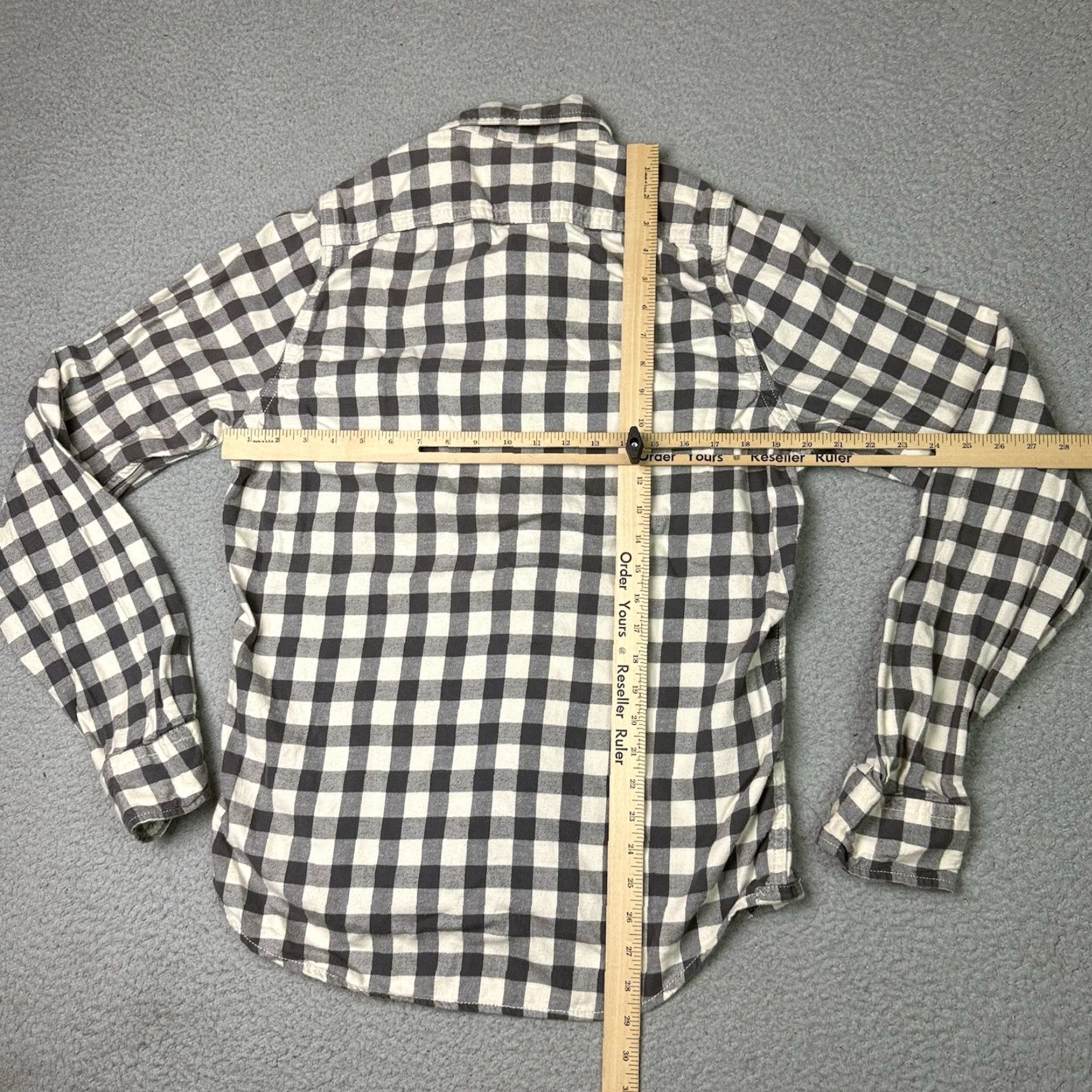 Abercrombie & Fitch VINTAGE Abercrombie & Fitch Muscle Shirt Shirt Mens L Gray White Plaid Preppy A&F Size US L / EU 52-54 / 3 - 6 Thumbnail