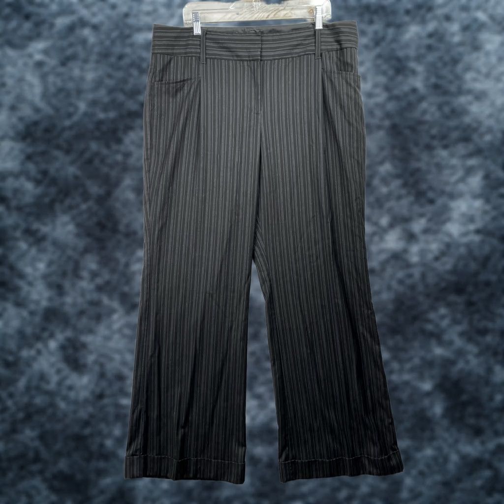 Old Navy Old Navy Dress Pants Womens Size 16 Black Stripe Wide-Leg Stretch Career Dress Pants Size 38" / US 16 / IT 52 - 1 Thumbnail