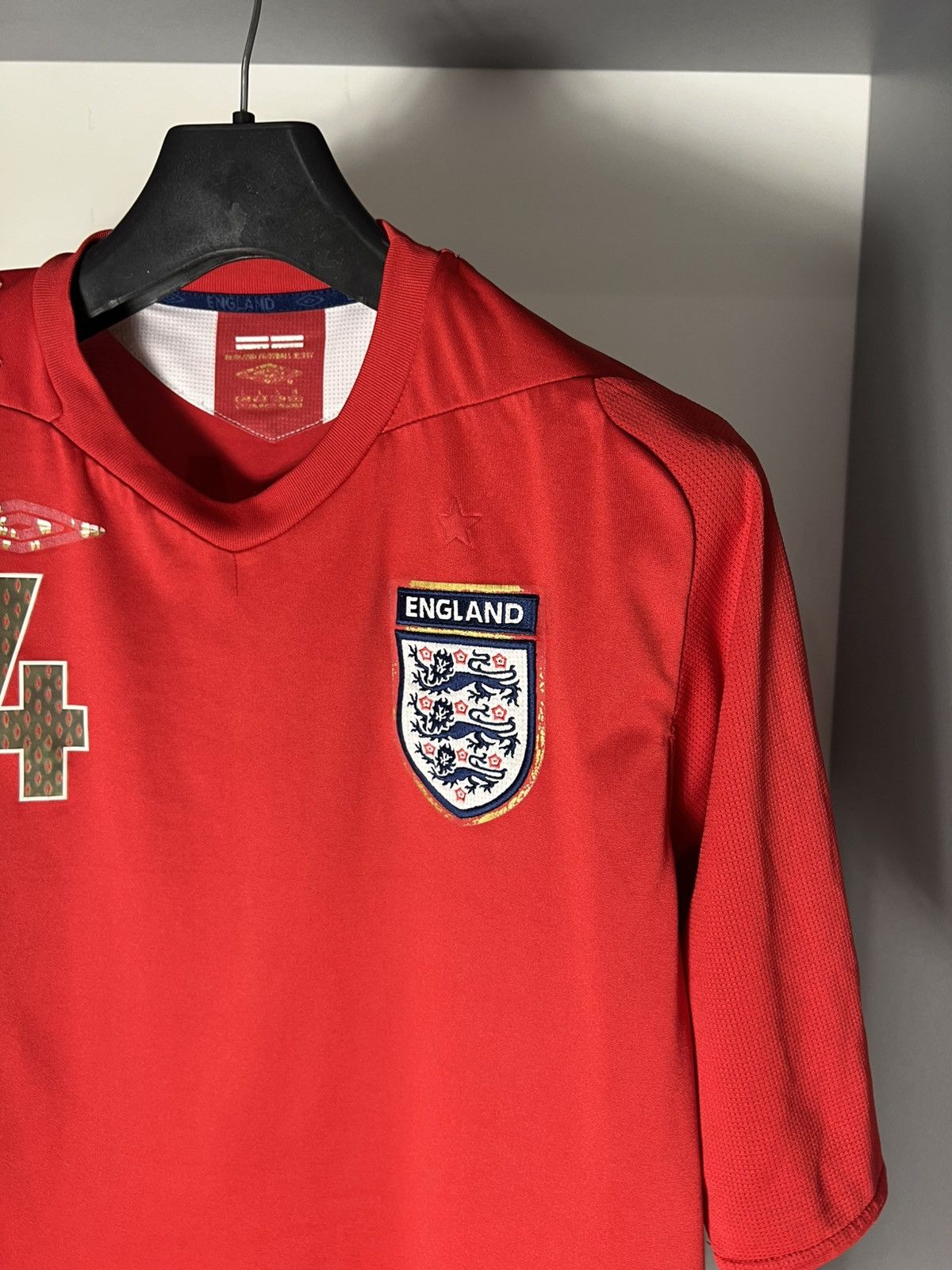 Umbro × Vintage VERY RARE UMBRO ENGLAND RETRO SOCCER JERSEY BLOKECORE 90s Size US L / EU 52-54 / 3 - 3 Thumbnail