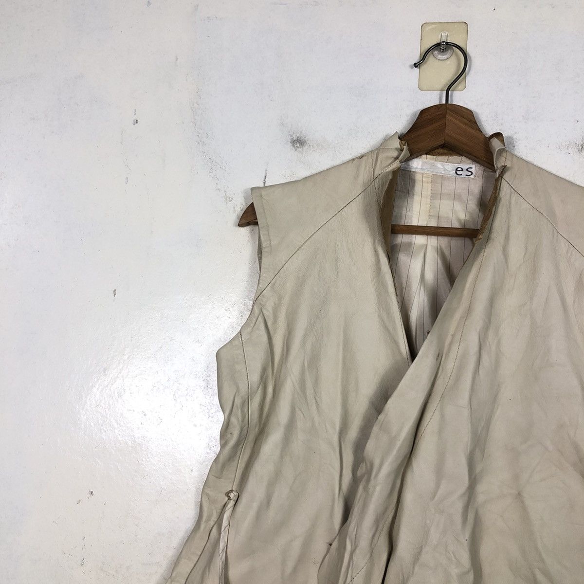 Japanese Brand Distressed Punk Vest Leather Biker Es Sadaharu Hoshino Size US M / EU 48-50 / 2 - 9 Thumbnail