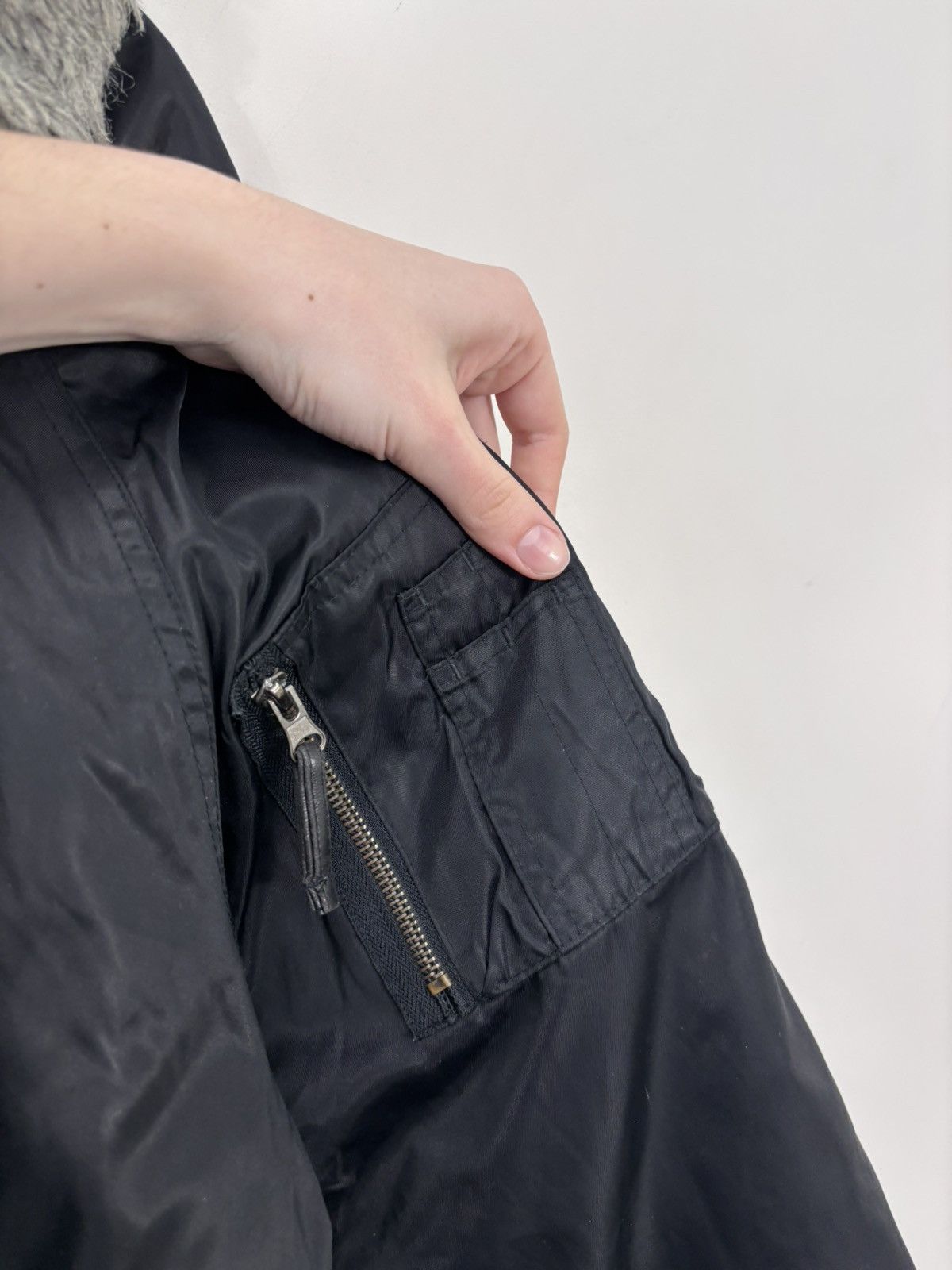 Other Vintage Sinful Y2K Rare Black N-2B Flight Bomber Jacket Size US M / EU 48-50 / 2 - 7 Thumbnail