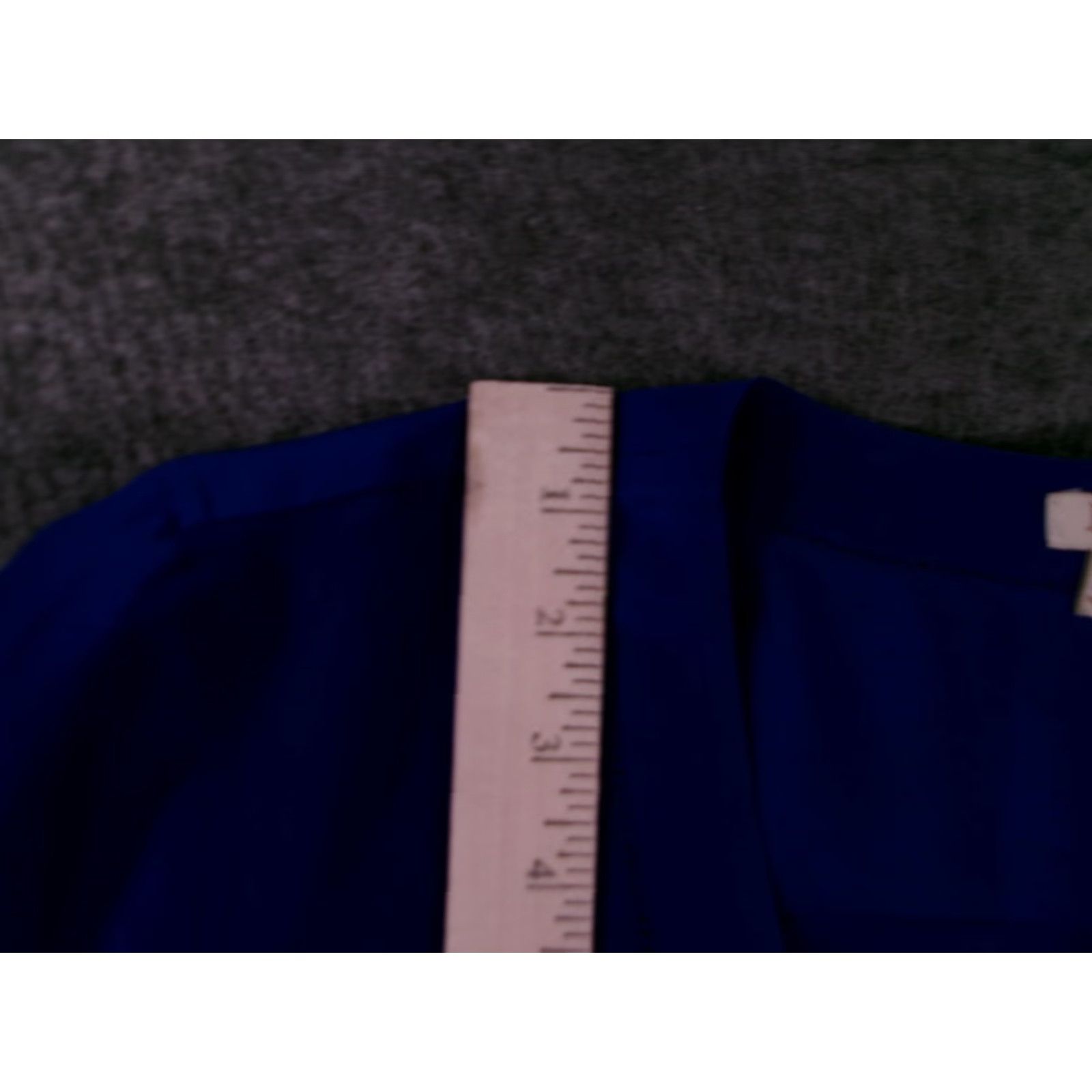 J.Crew J.Crew Blouse Womens M V-Neck Long Sleeve Pleated Front Button Cuff Royal Blue Size M / US 6-8 / IT 42-44 - 4 Thumbnail