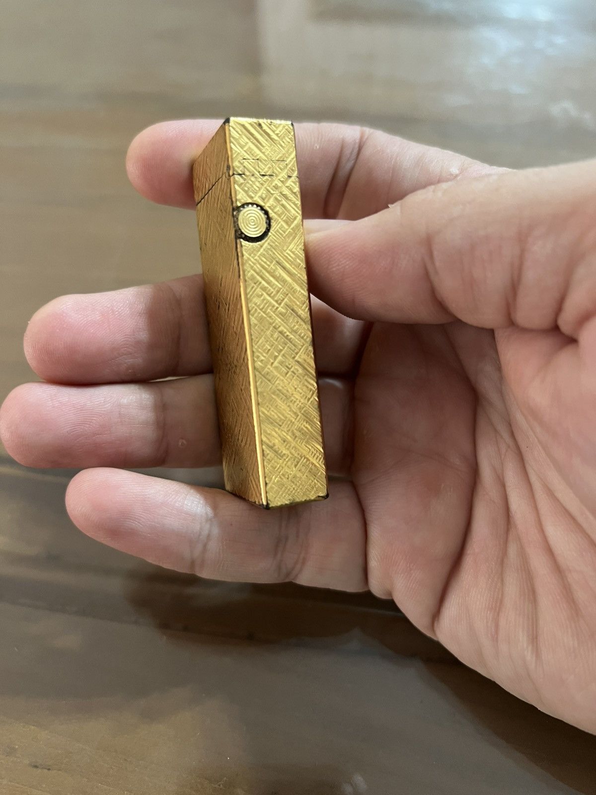 Alfred Dunhill Vintage Dunhill Rollagas Overhauled Lighter Florentine Gold Size ONE SIZE - 3 Thumbnail