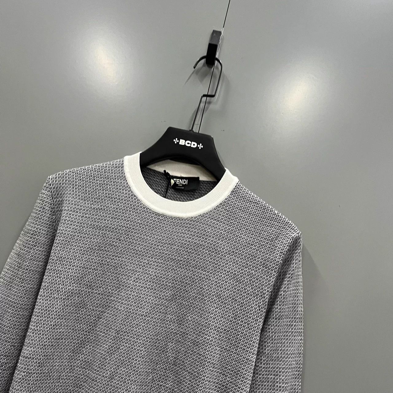 Fendi FENDI small logo all over wool knit sweater 44 new with tags Size M / US 6-8 / IT 42-44 - 2 Thumbnail