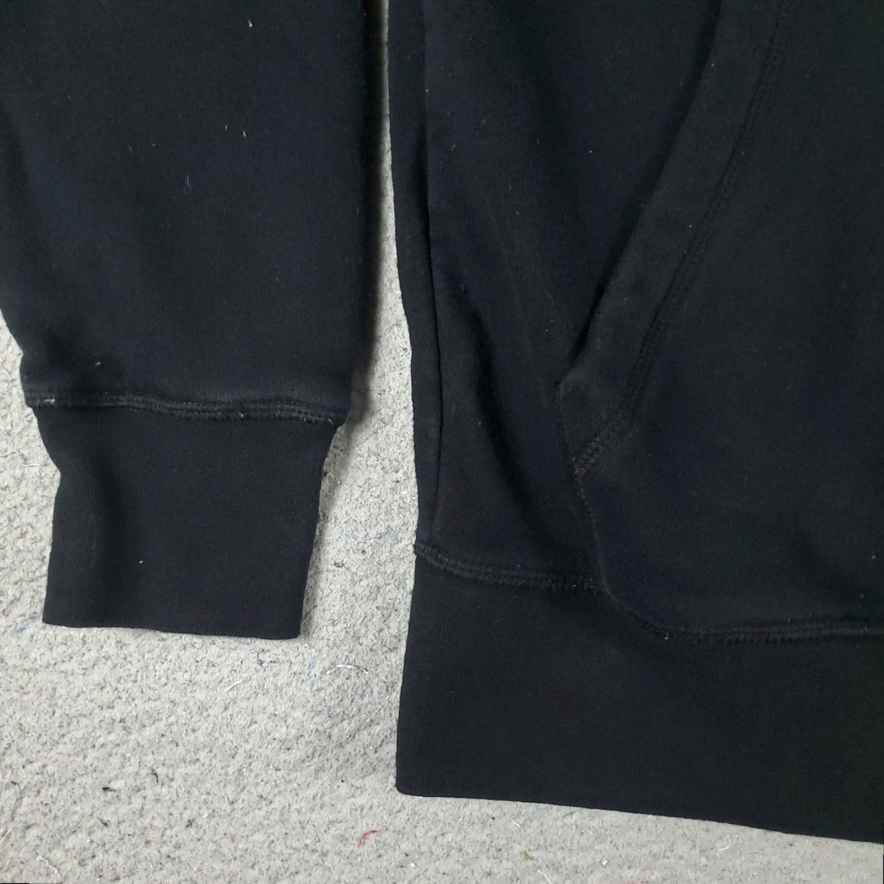 Reebok Reebok Hoodie Mens Small Black Pullover Fleece Sweatshirt Adjustable Modern Sports Size US S / EU 44-46 / 1 - 3 Thumbnail
