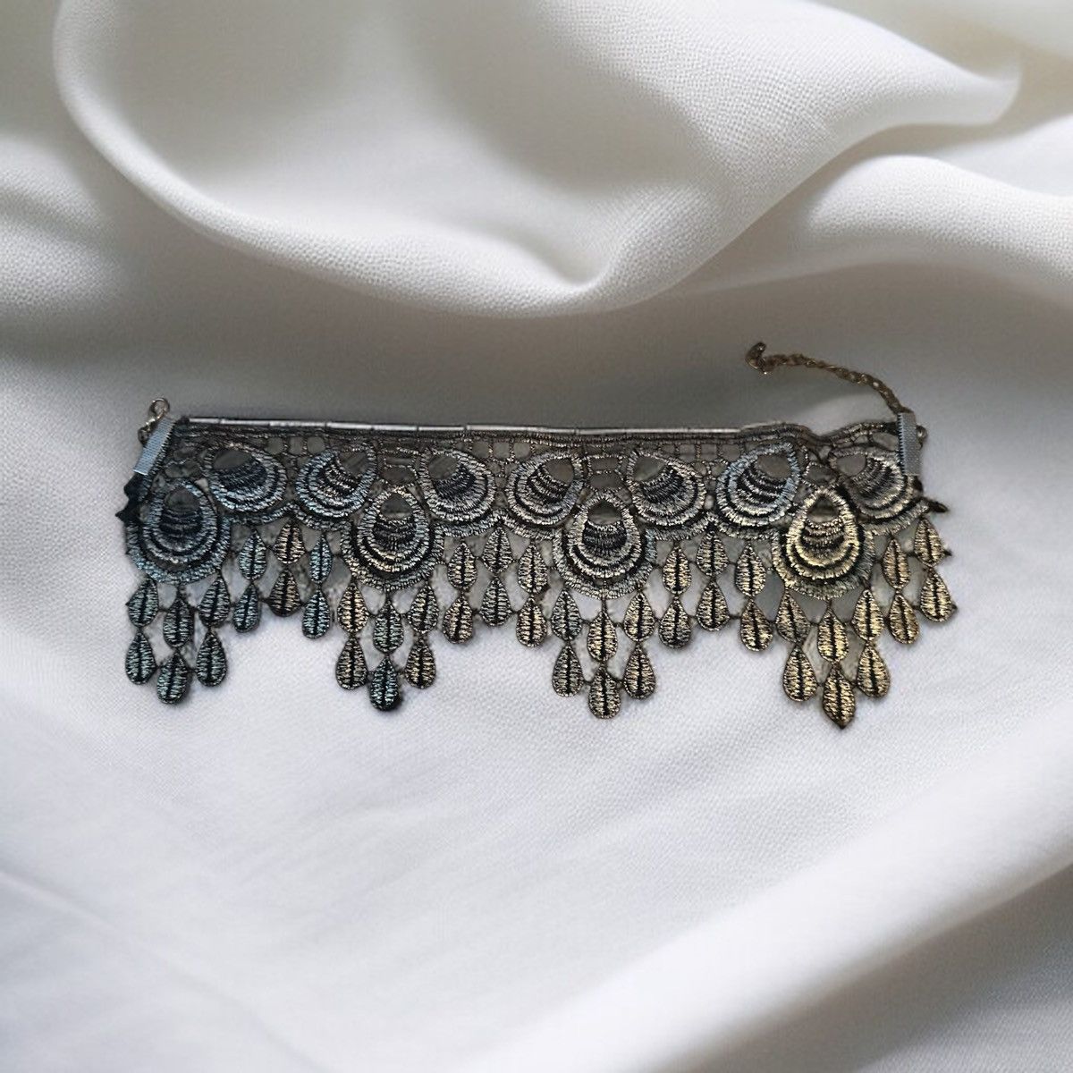 Other Scalloped lace choker necklace Size ONE SIZE - 3 Thumbnail