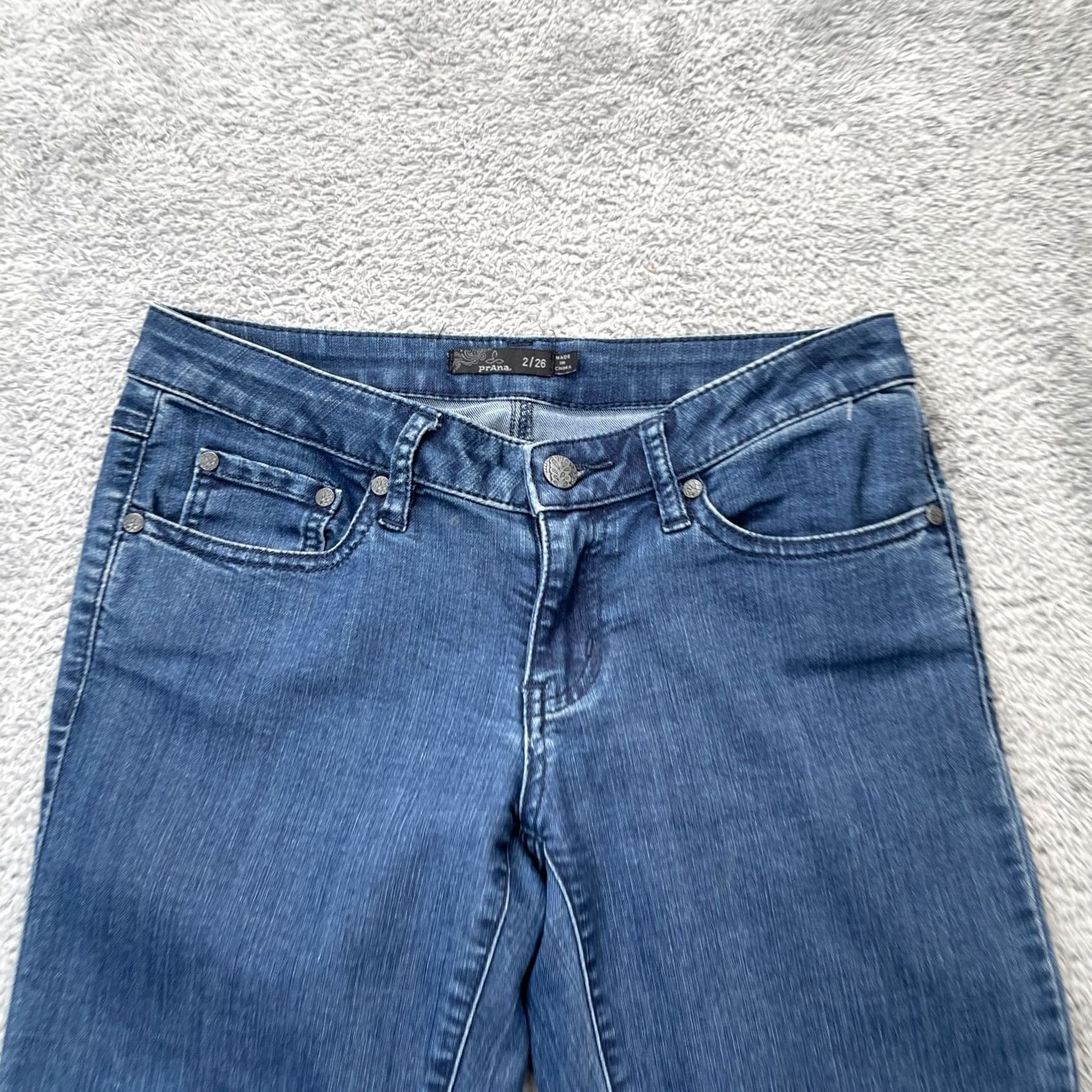 Prana Prana Jeans Womens 2 Blue Straight Leg Denim Medium Wash Stretch Cotton Polyester Spandex 5-Pocket Inseam 27 in Button Zipper Size 28" / US 6 / IT 42 - 5 Thumbnail