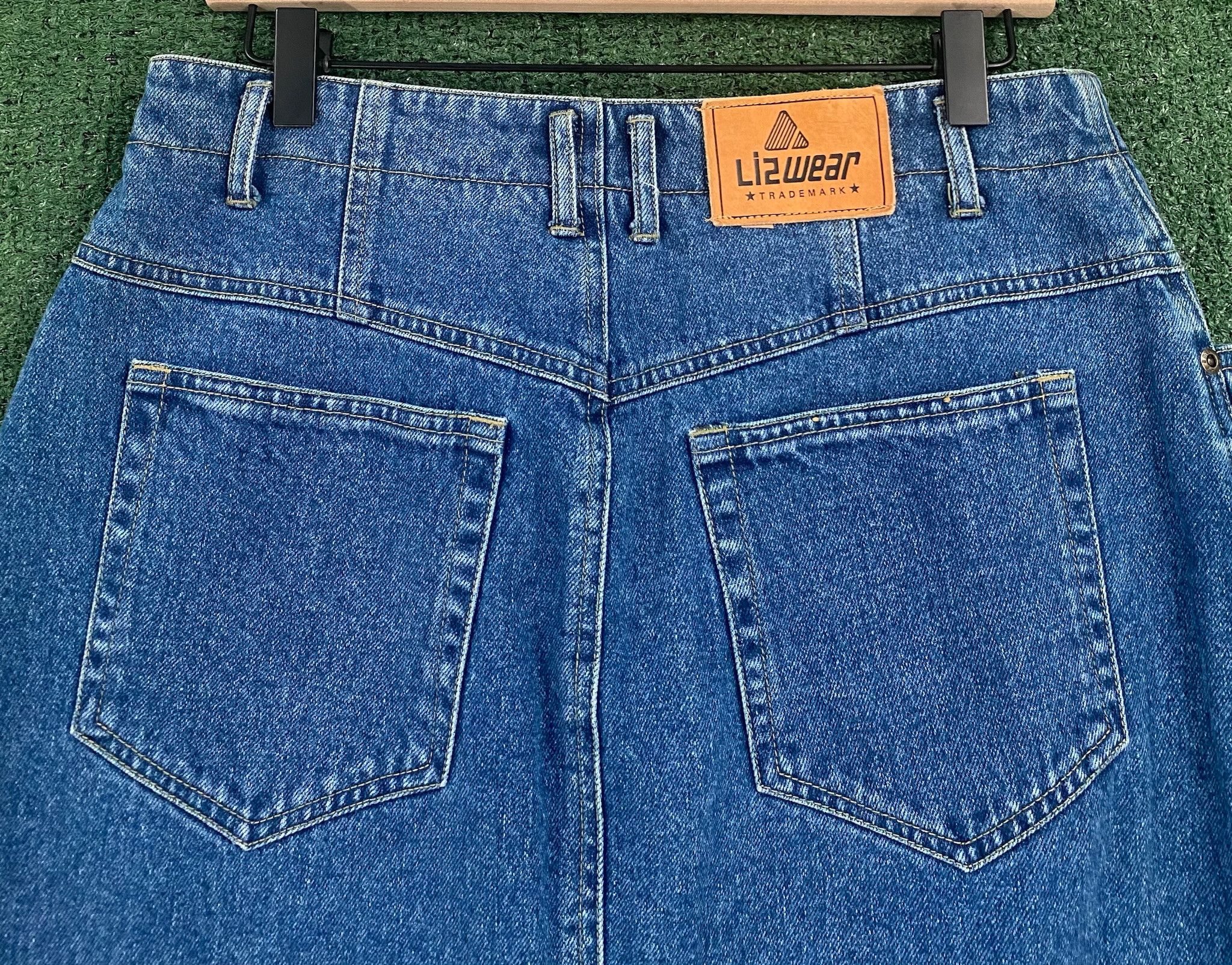 Liz Claiborne 90’s Lizwear Denim Jean Skirt Women’s 30” Waist Size 30" / US 8 / IT 44 - 5 Thumbnail