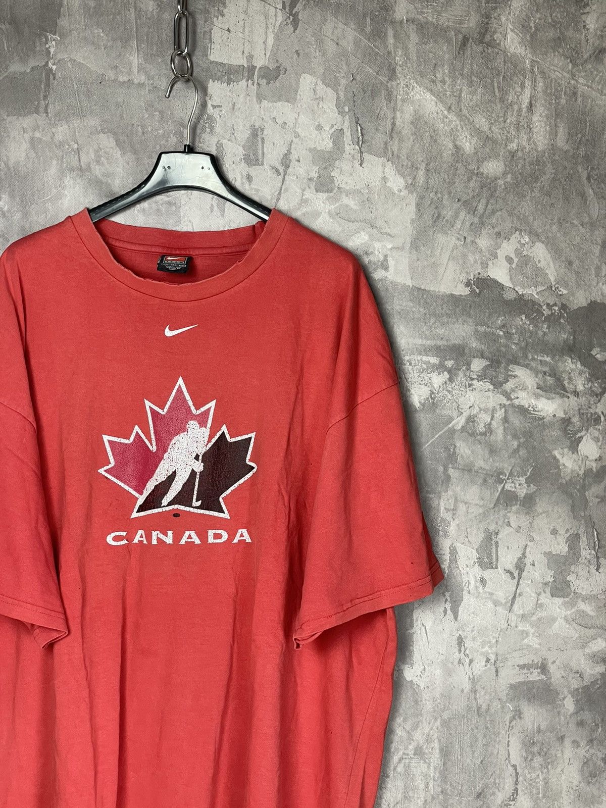 Nike × Vintage Y2K Nike Sportswear Canada Hockey Vintage T Shirt Size US XXL / EU 58 / 5 - 4 Thumbnail