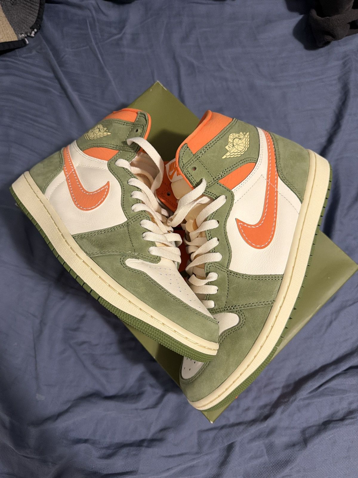 Jordan Brand Jordan 1 Retro High OG Craft 'Celadon'. Size US 11 / EU 44 - 1 Thumbnail