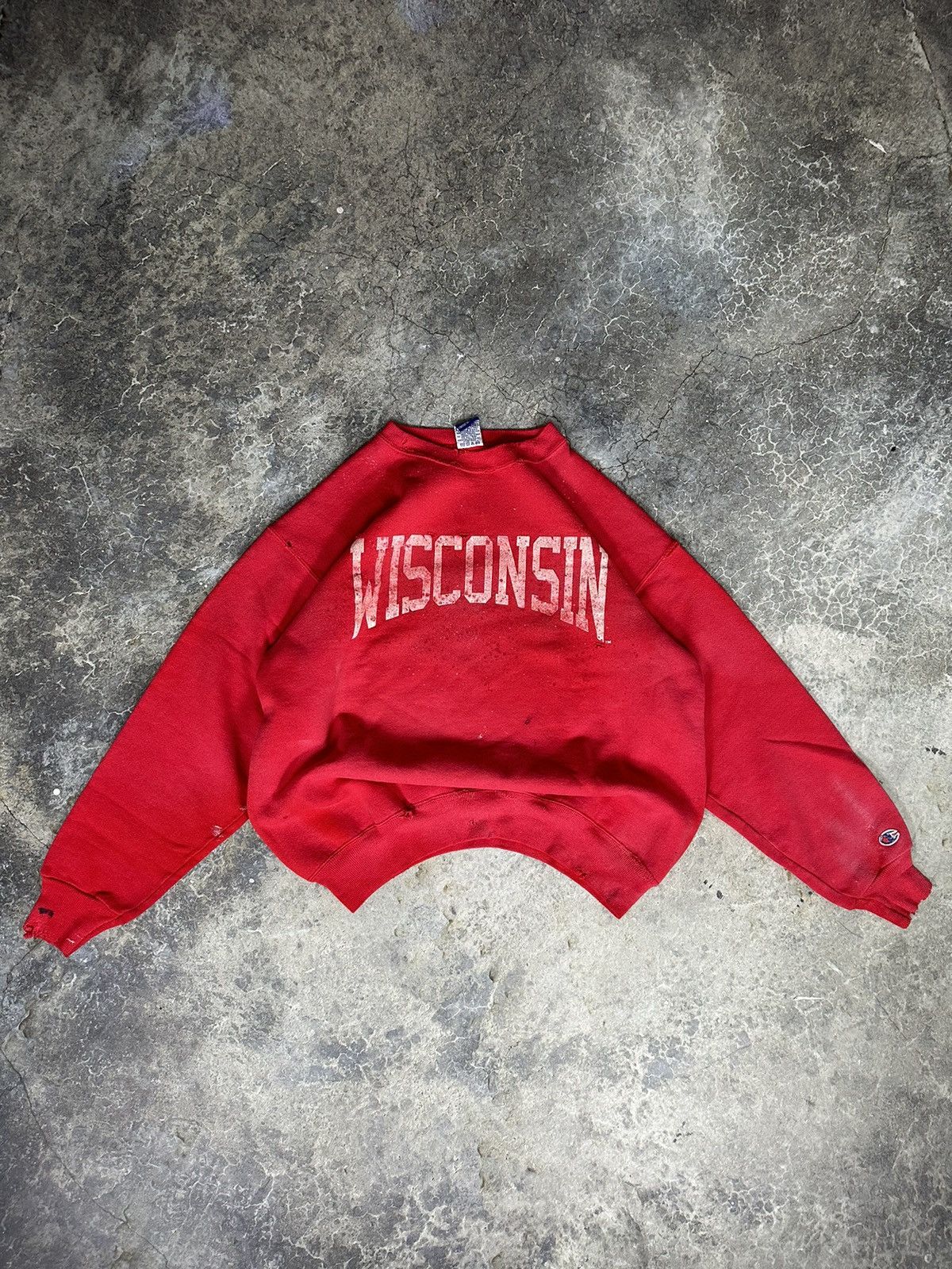 Champion × Vintage Vintage Thrashed Wisconsin Crewneck Size US L / EU 52-54 / 3 - 1 Thumbnail